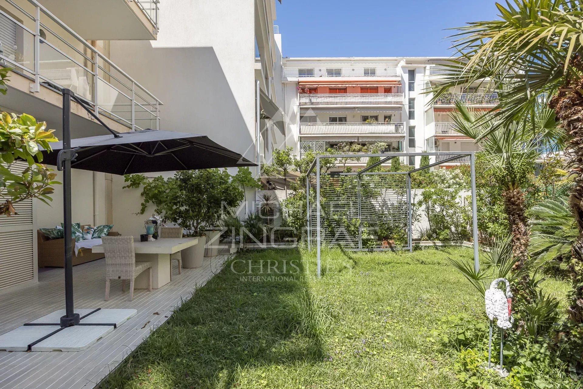 Condominio nel Cannes, Alpes-Maritimes 10765195