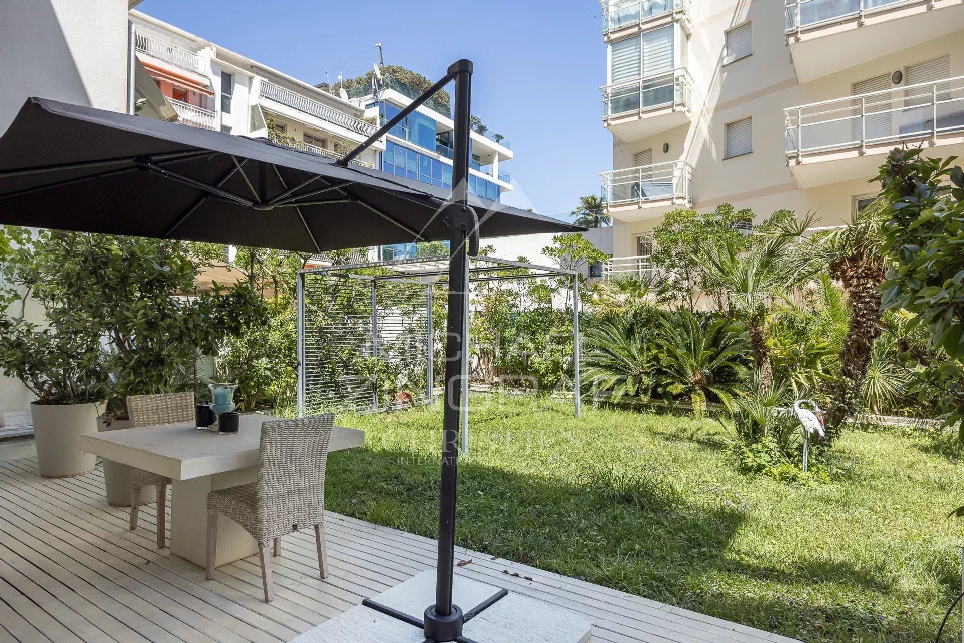 Condominio nel Cannes, Alpes-Maritimes 10765195