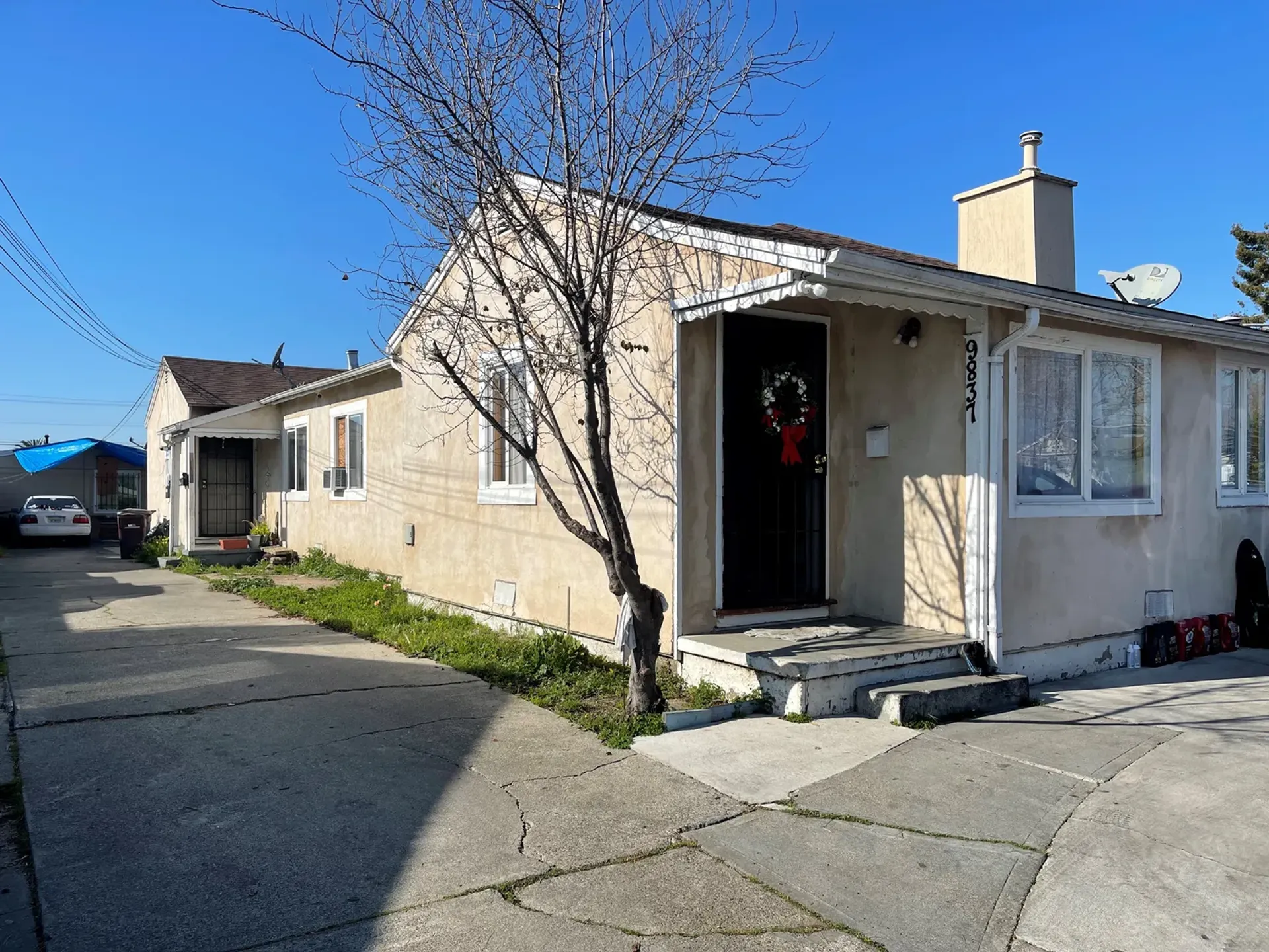 Multiple Houses in Oakland, 9837 Plymouth Street 10765203