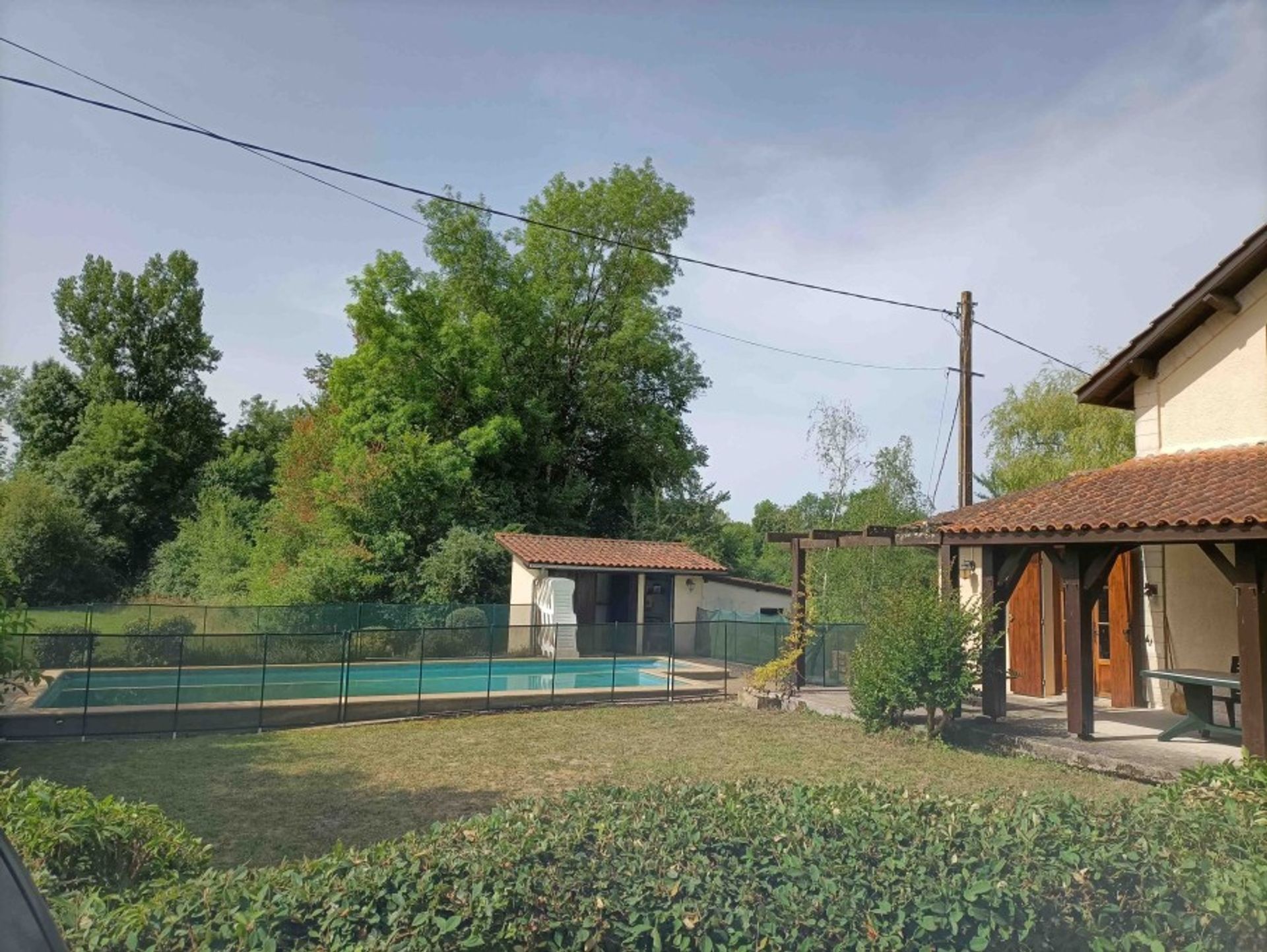 Rumah di Cahuzac, Nouvelle-Aquitaine 10765886