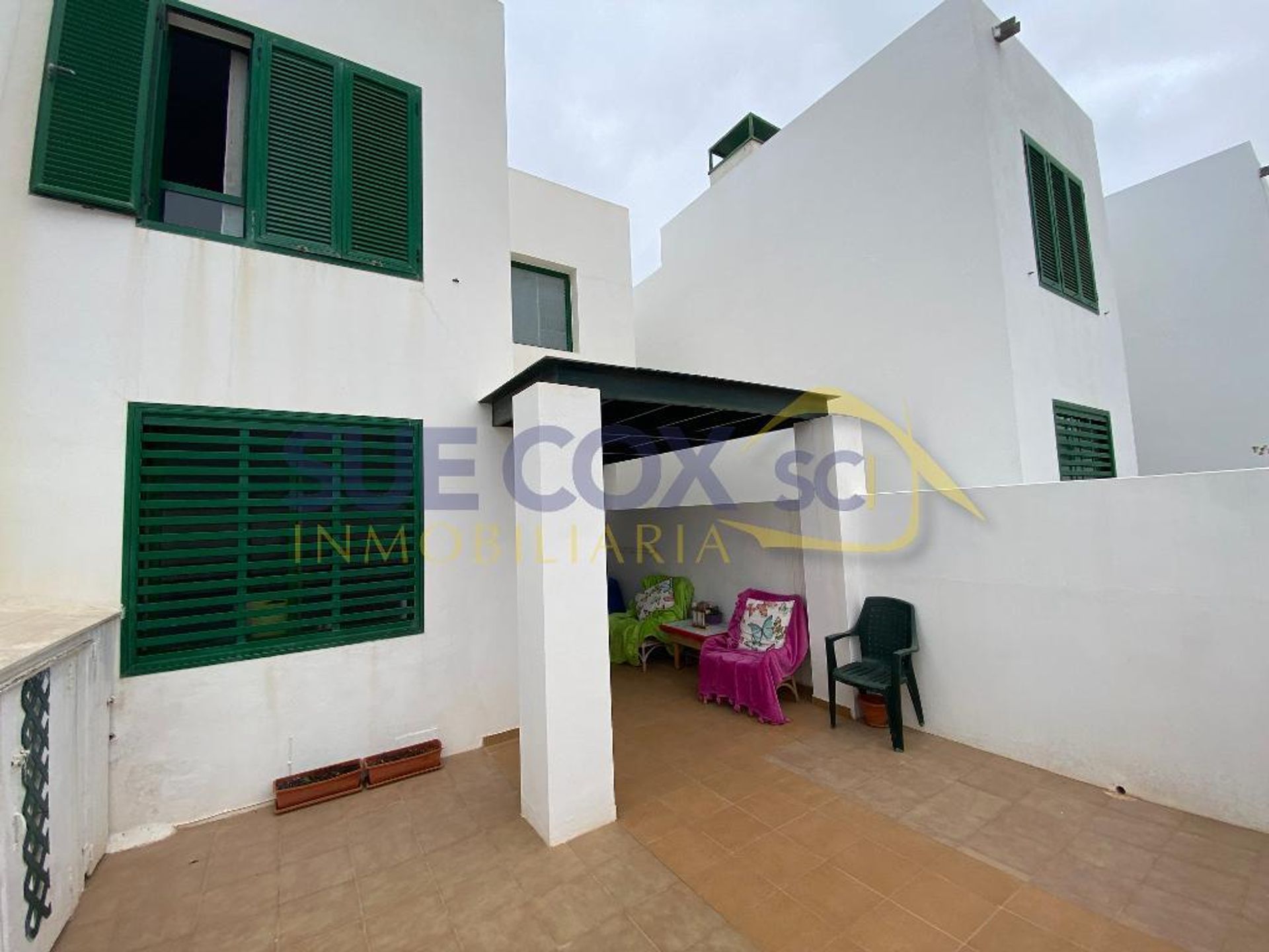 Condominium dans Arrecife, les îles Canaries 10765952