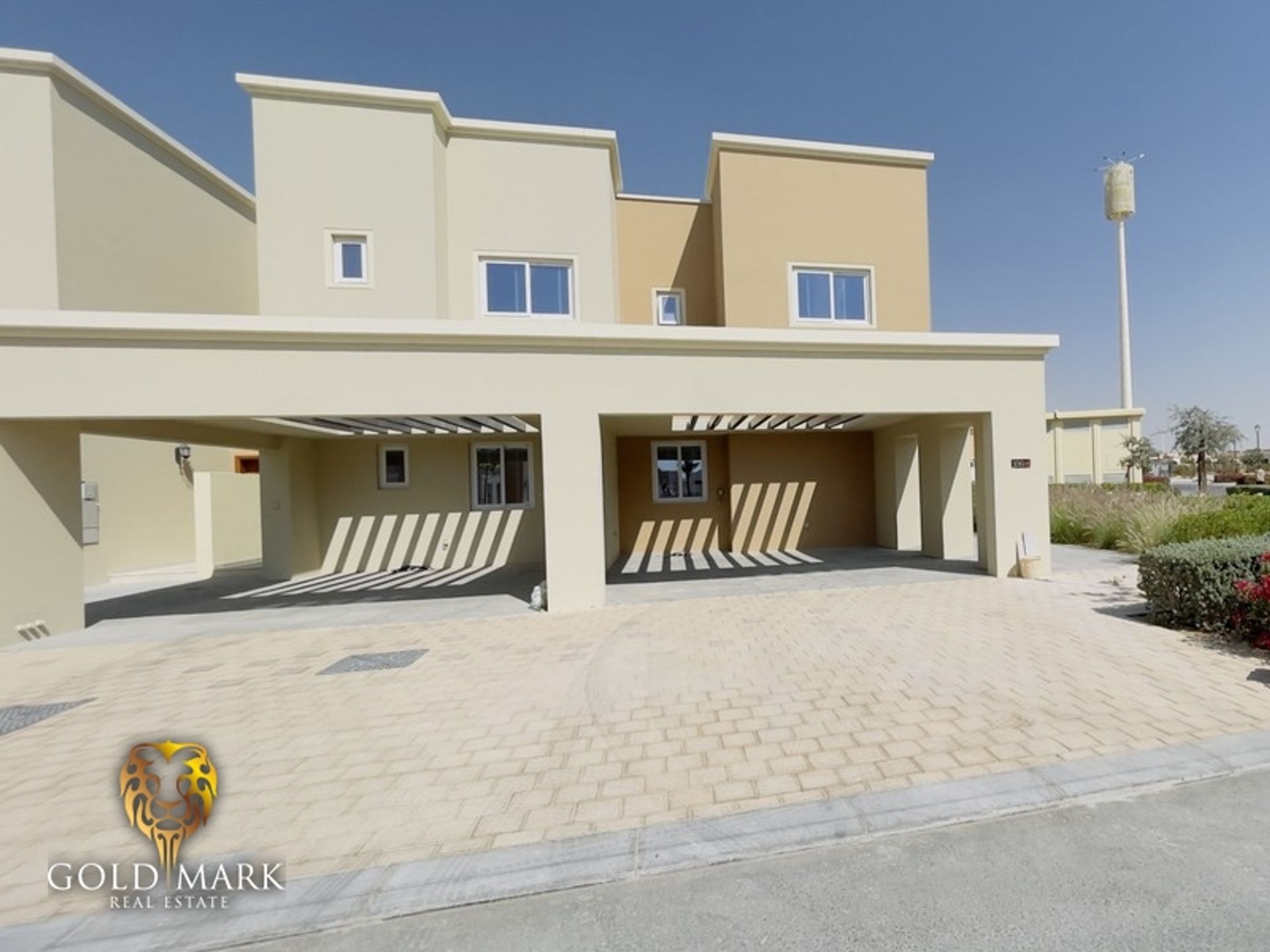 Residential in Dubai, Dubai 10766120