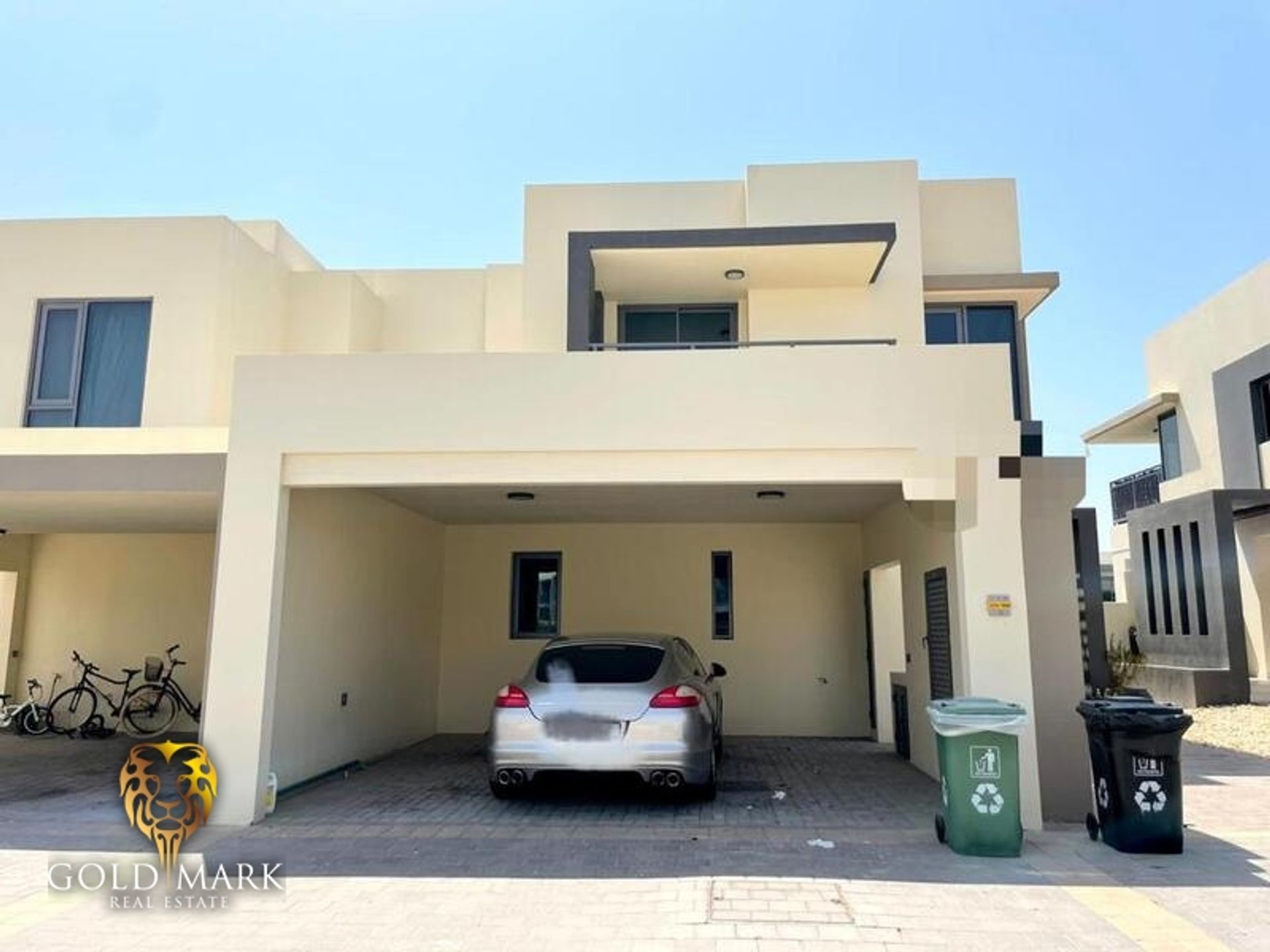 Residential in Dubai, Dubai 10766136