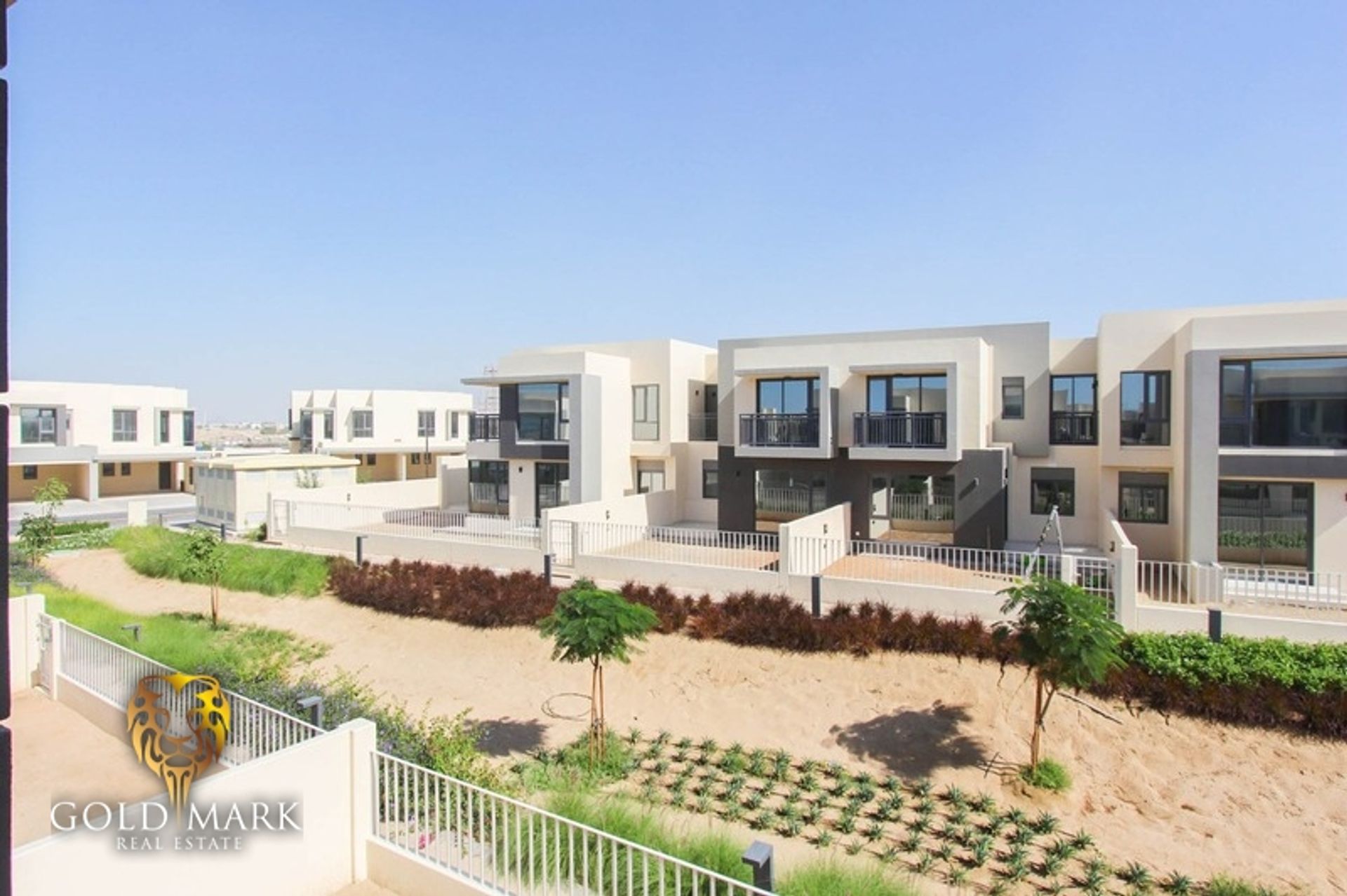 Residential in Dubai, Dubai 10766148