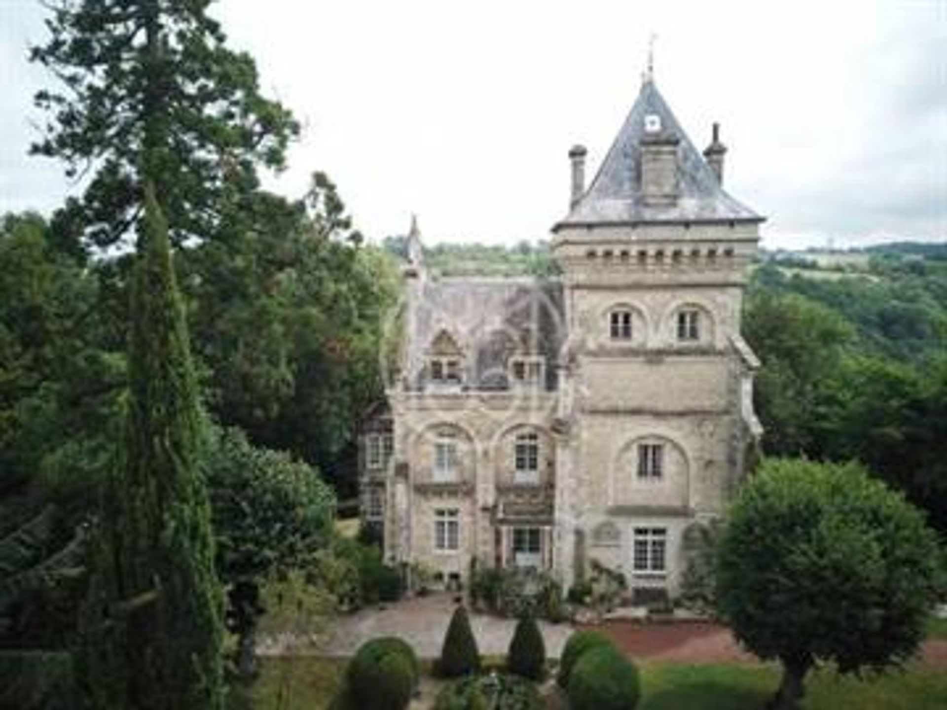 Rumah di La Creche, Nouvelle-Aquitaine 10769204