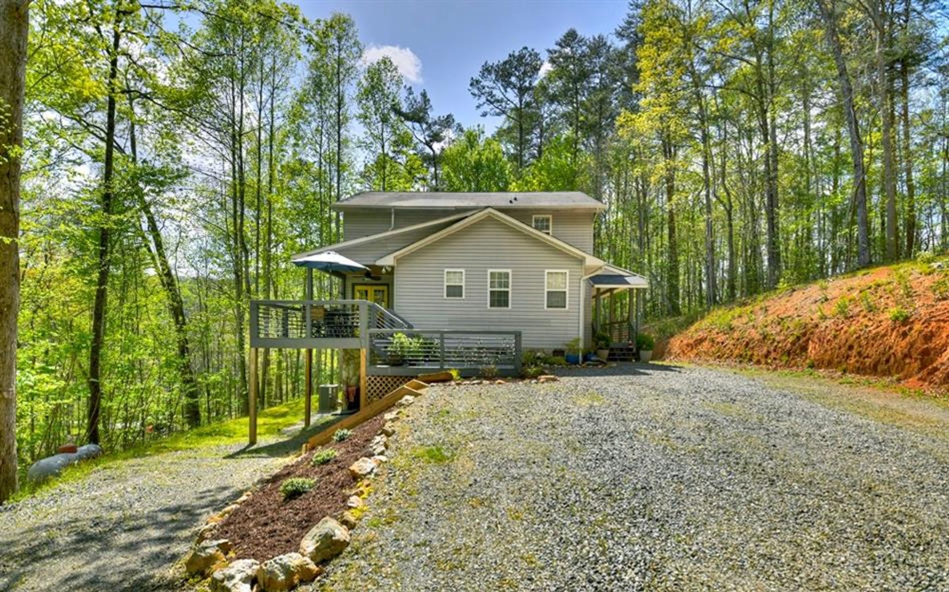 House in Greens Mill, Georgia 10769599