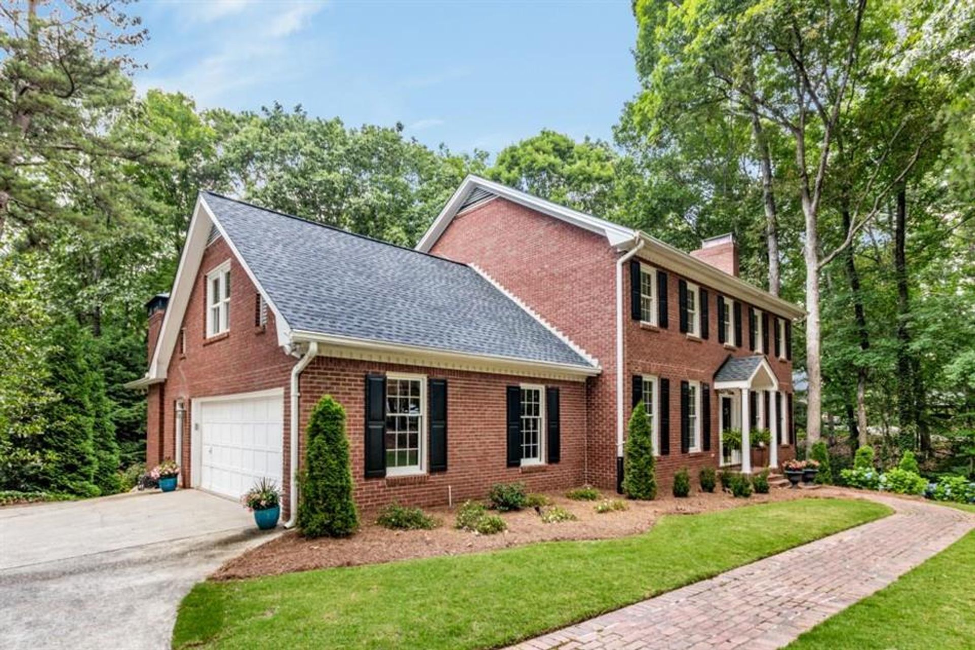 House in Sandy Springs, Georgia 10769622