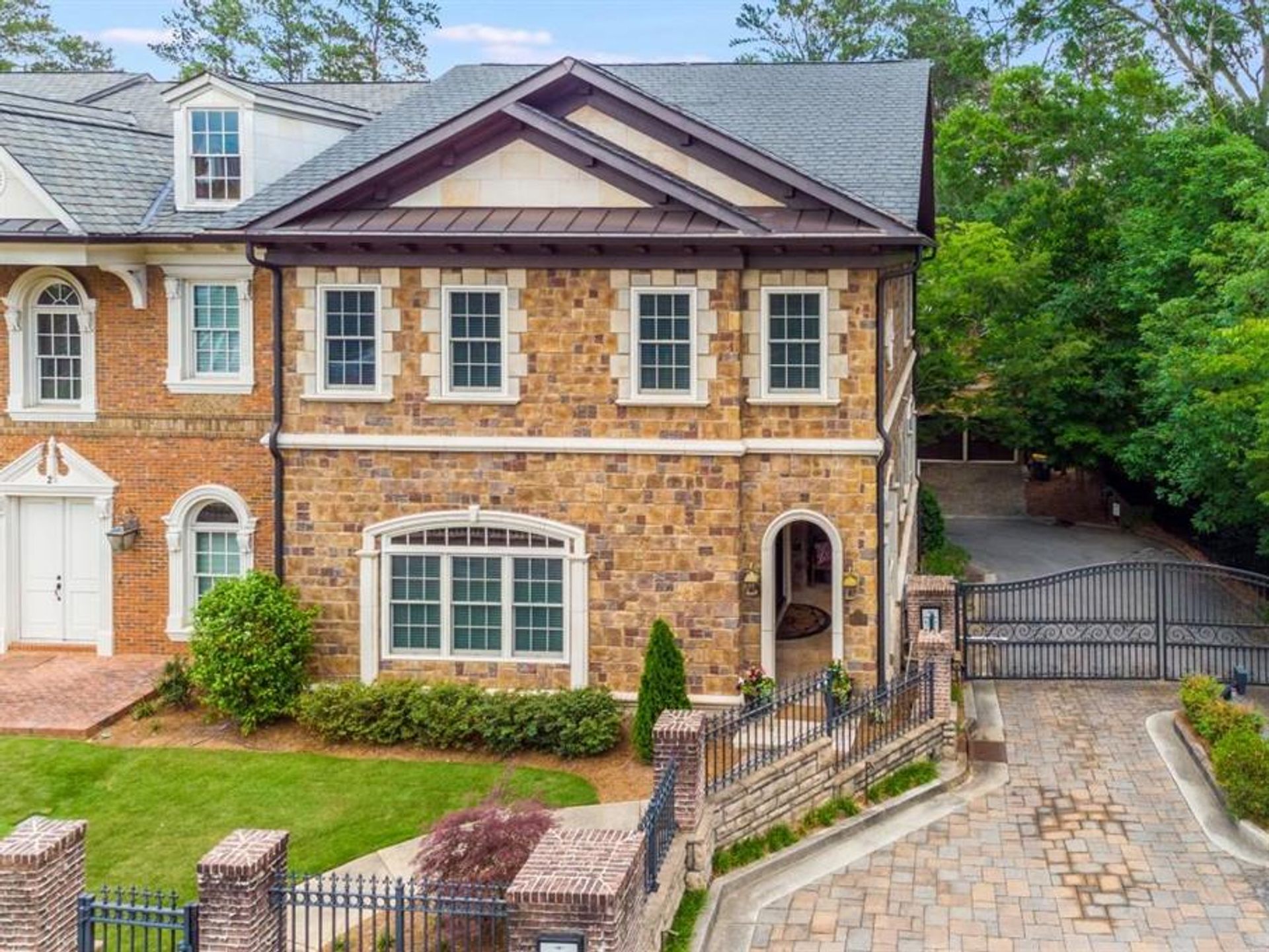 House in La Vista, Georgia 10769662