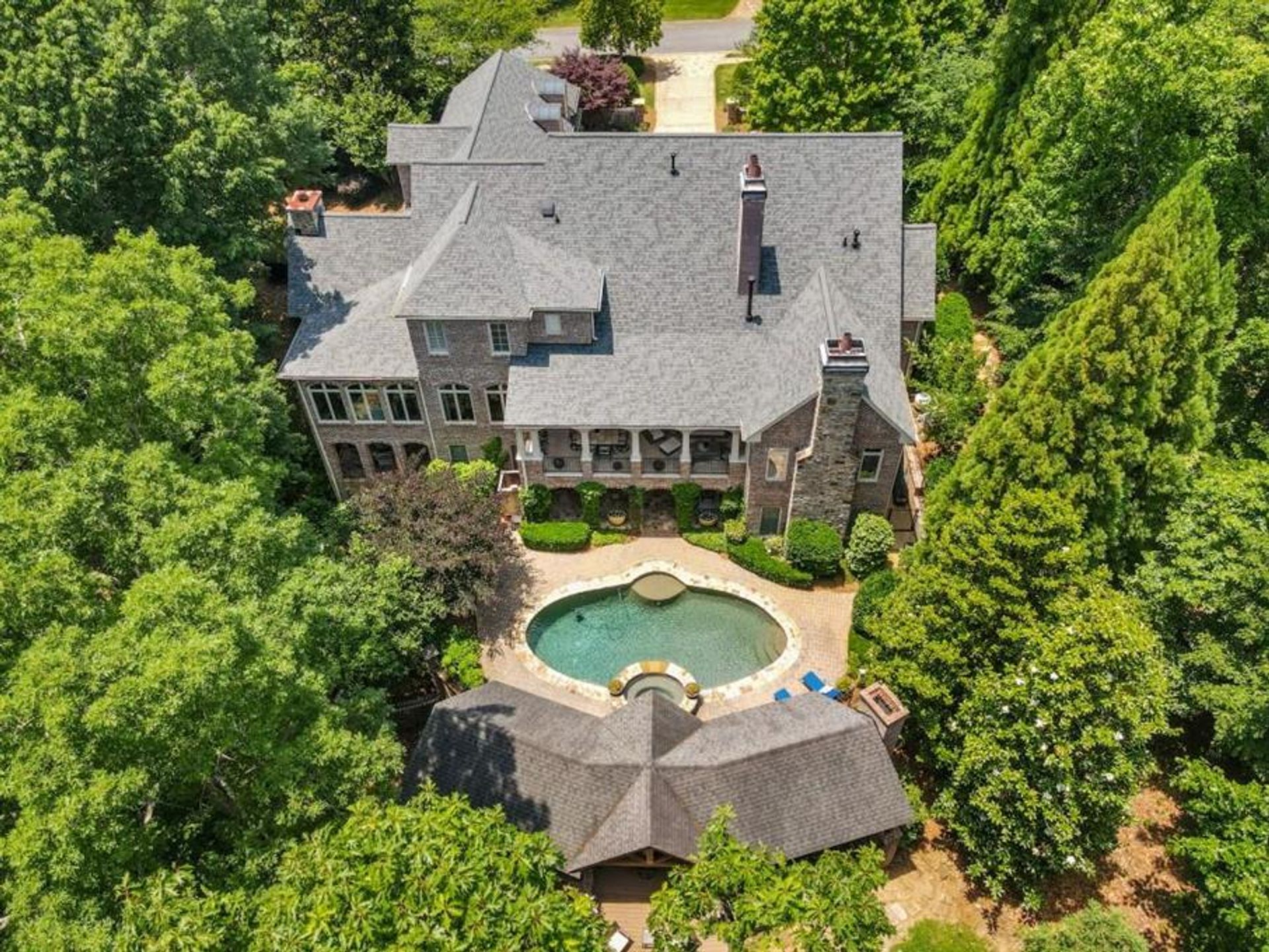 House in Mount Bethel, Georgia 10769682