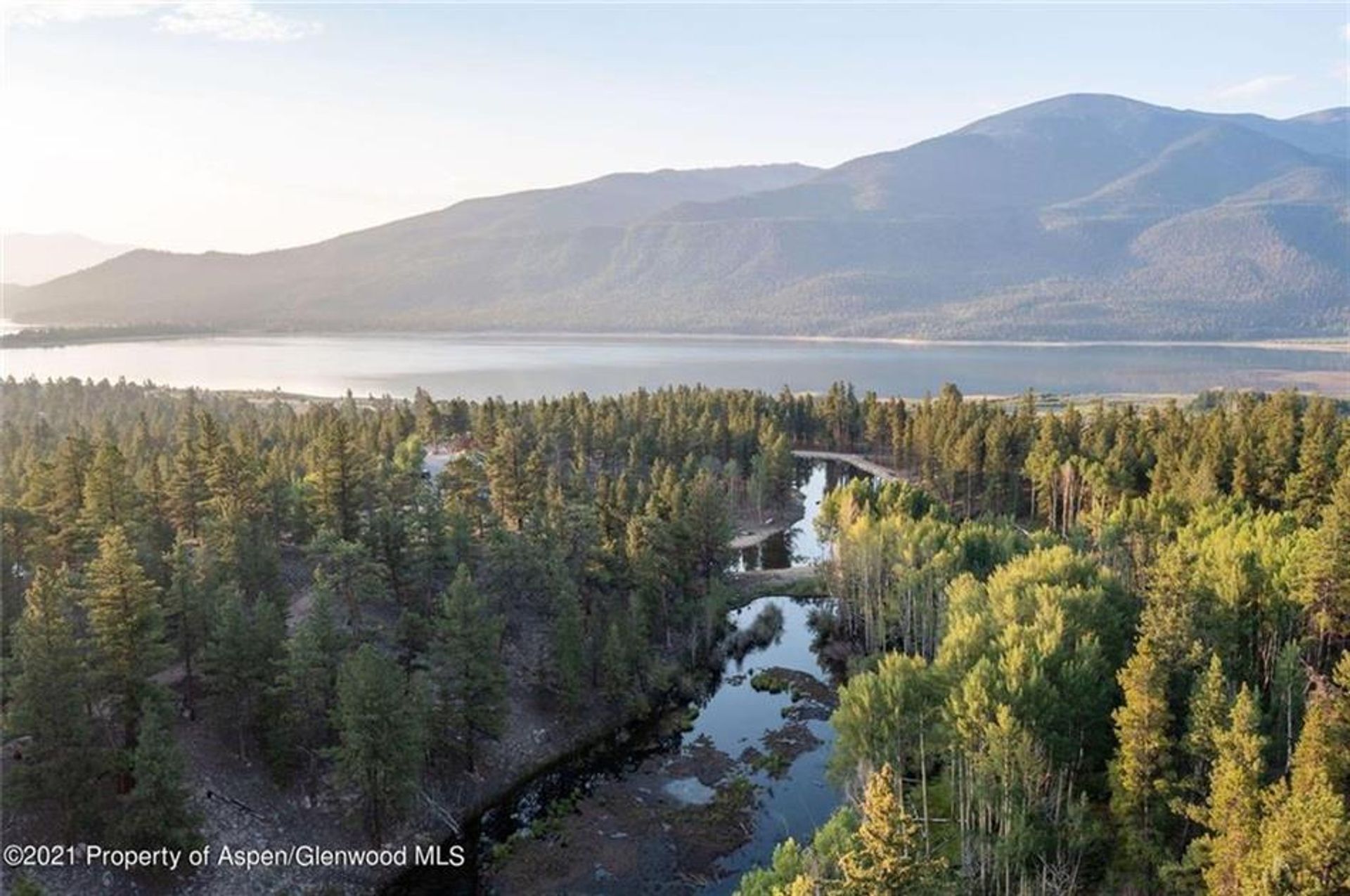 Land i Twin Lakes, Colorado 10770199