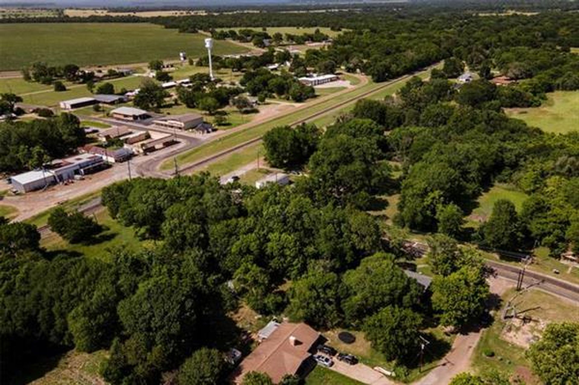 casa en Trinidad, Texas 10770763