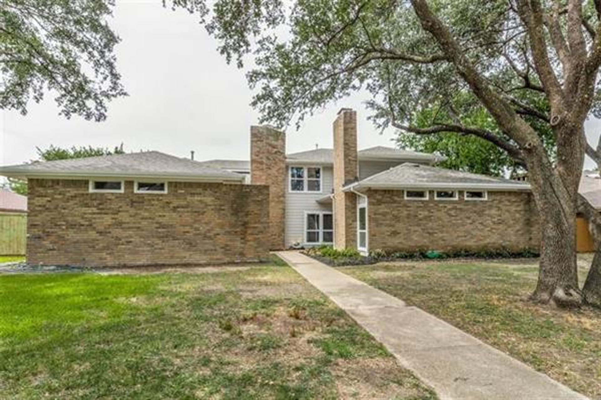 House in Plano, Texas 10770823