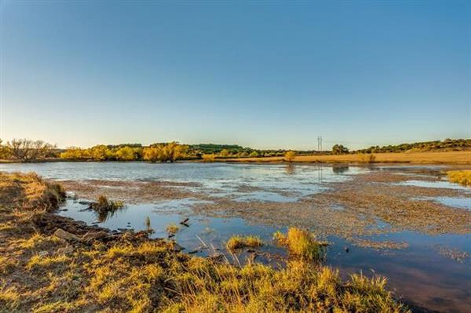 Talo sisään Mineral Wells, Texas 10770986