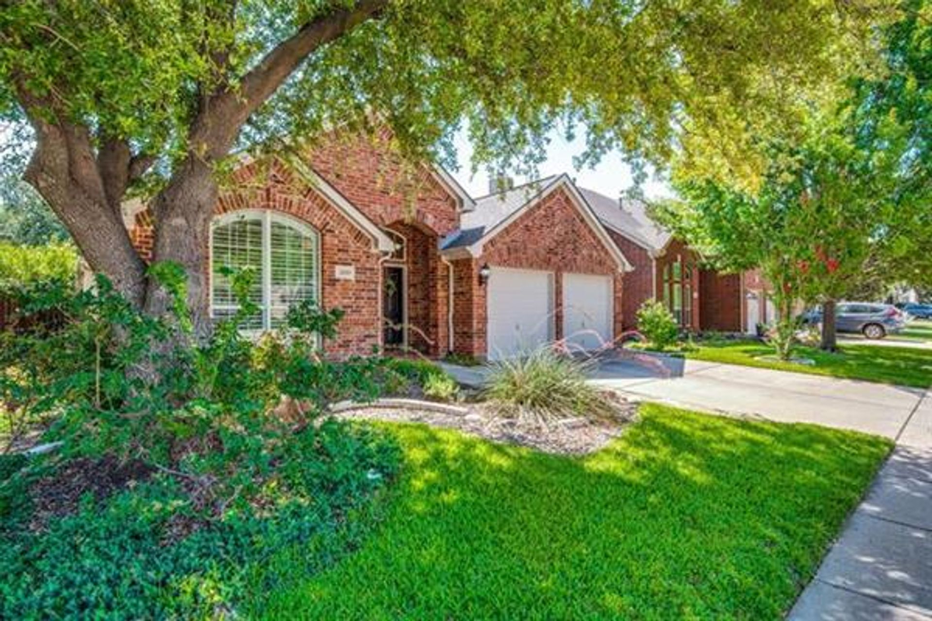 casa en Montículo de flores, Texas 10770997