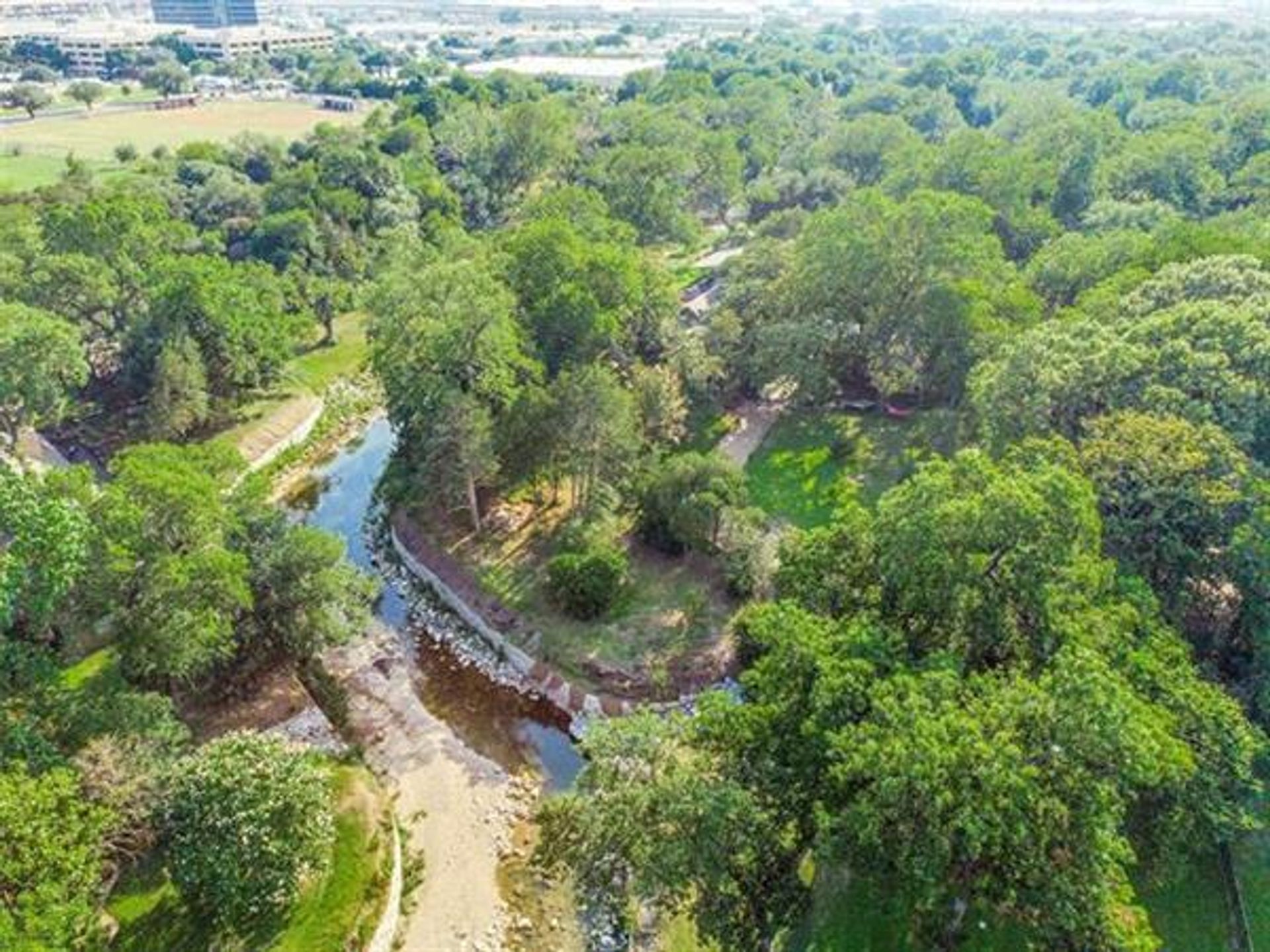 Talo sisään Farmers Branch, Texas 10771288