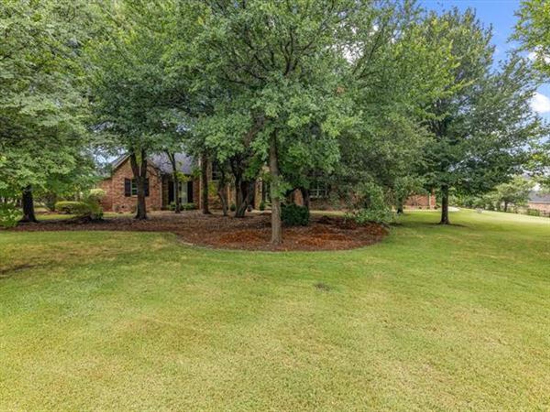 Dom w Hudson Oaks, Texas 10771397