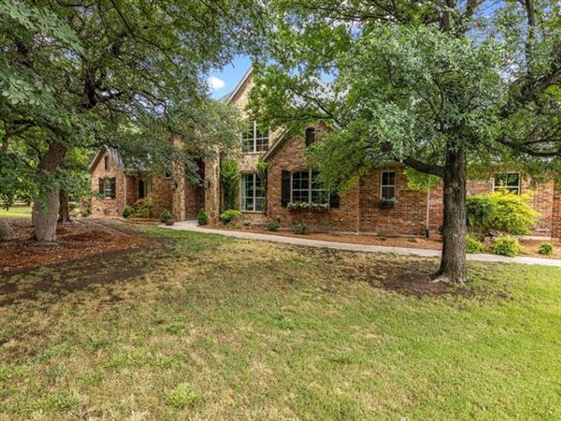 Dom w Hudson Oaks, Texas 10771397