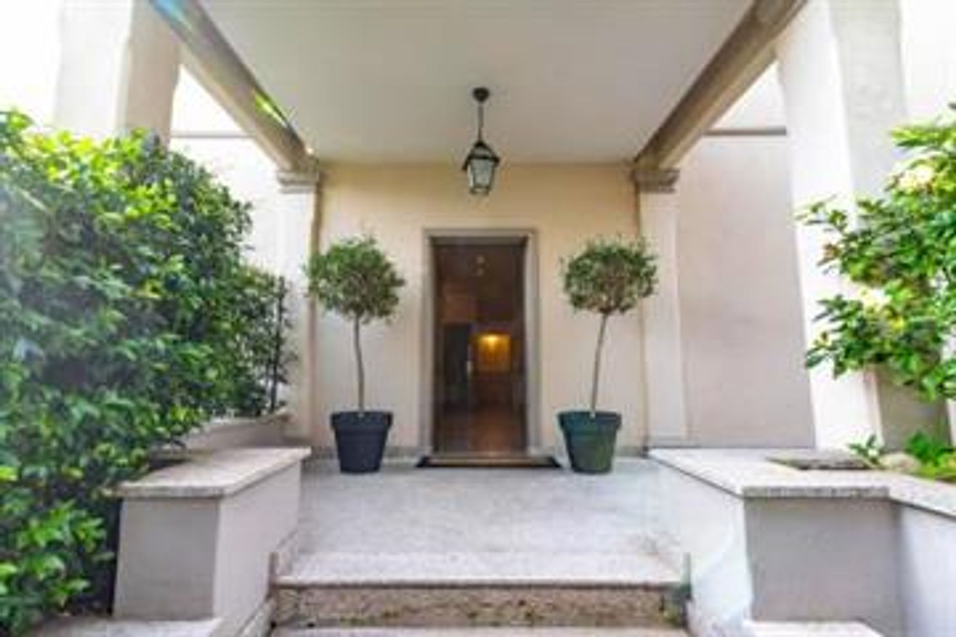 Condominium in Stresa, Piedmont 10771536