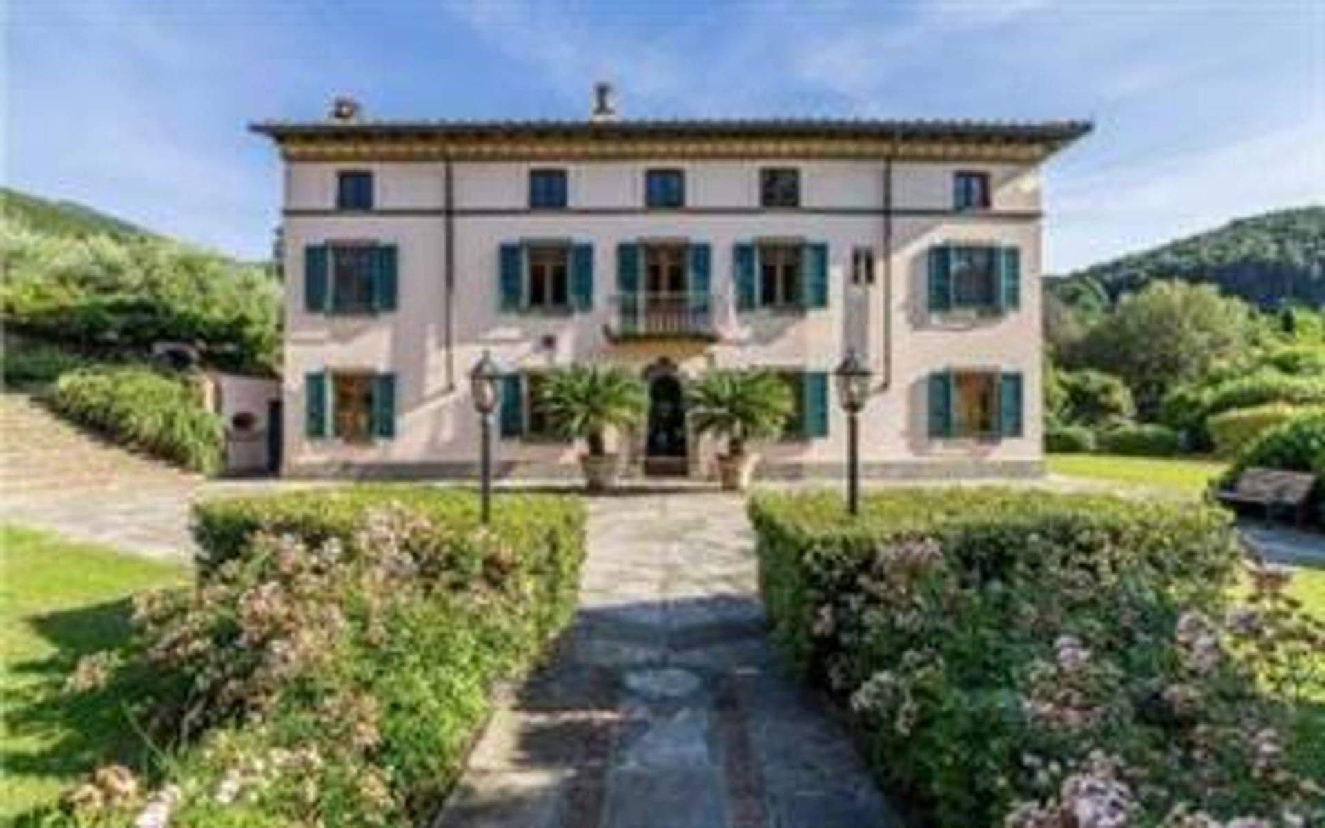 rumah dalam Lucca, Tuscany 10771546