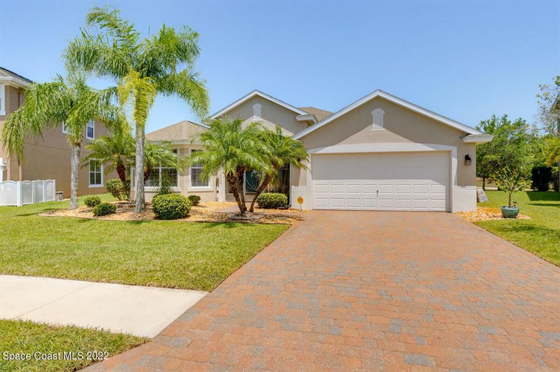 Dom w Palm Bay, Florida 10771680