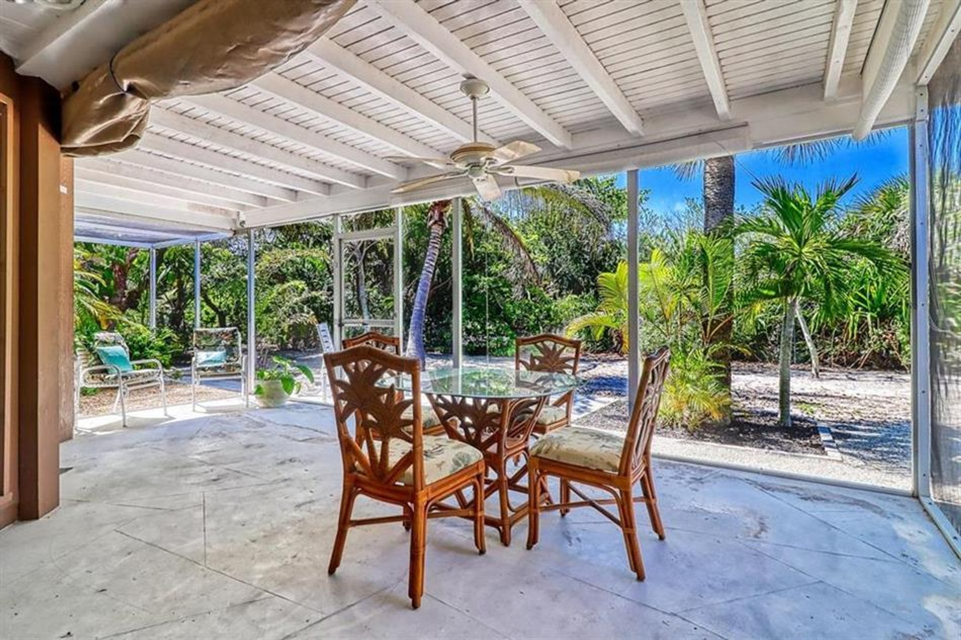 casa no Sanibel, Florida 10771733