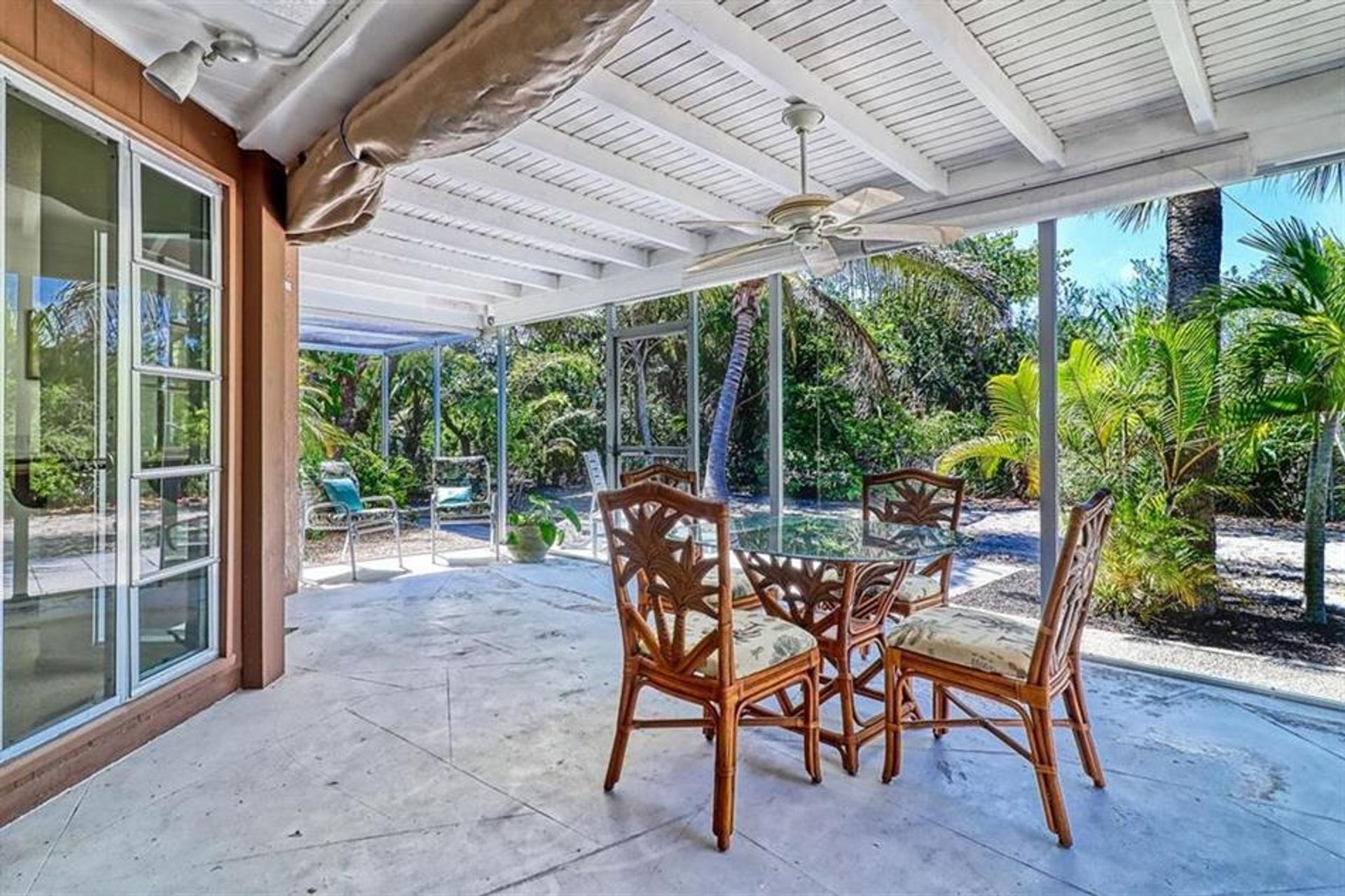 casa no Sanibel, Florida 10771733