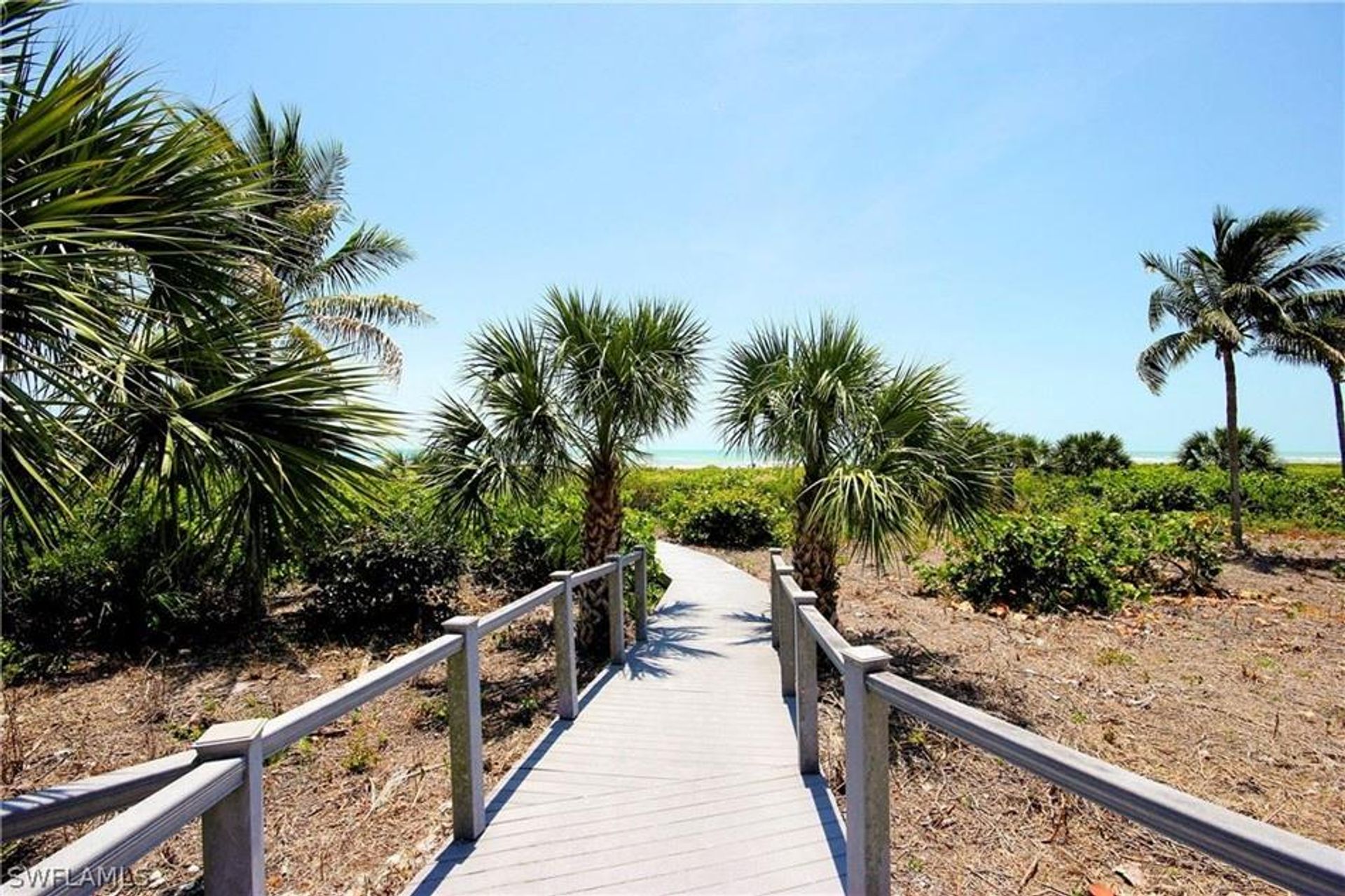 Condominium in Sanibel, Florida 10771737