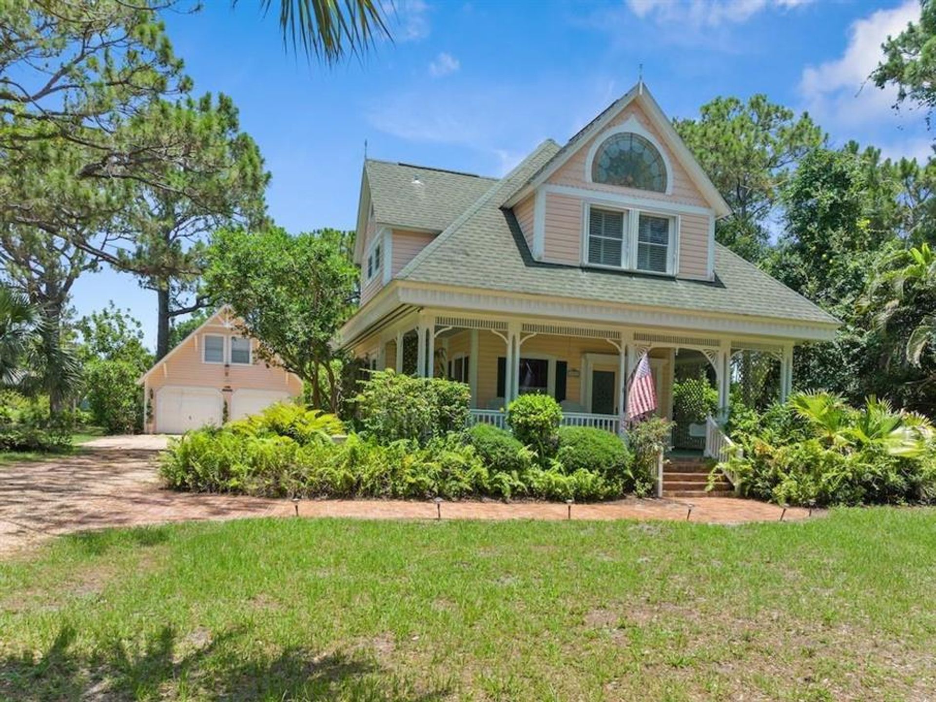 House in Winter Beach, Florida 10771851