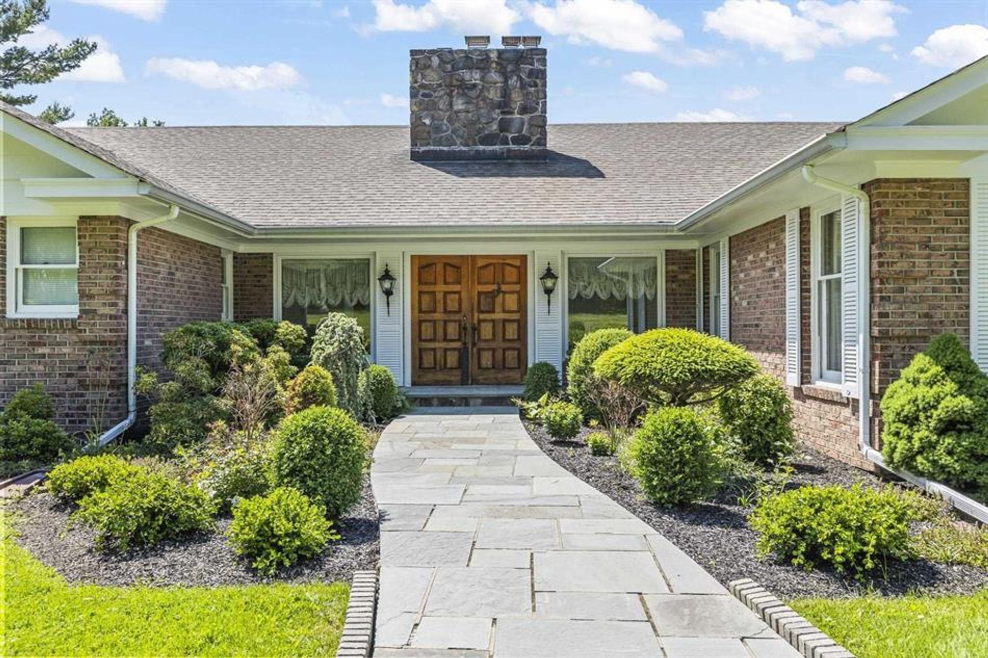 House in Quaker Hill, New York 10772192