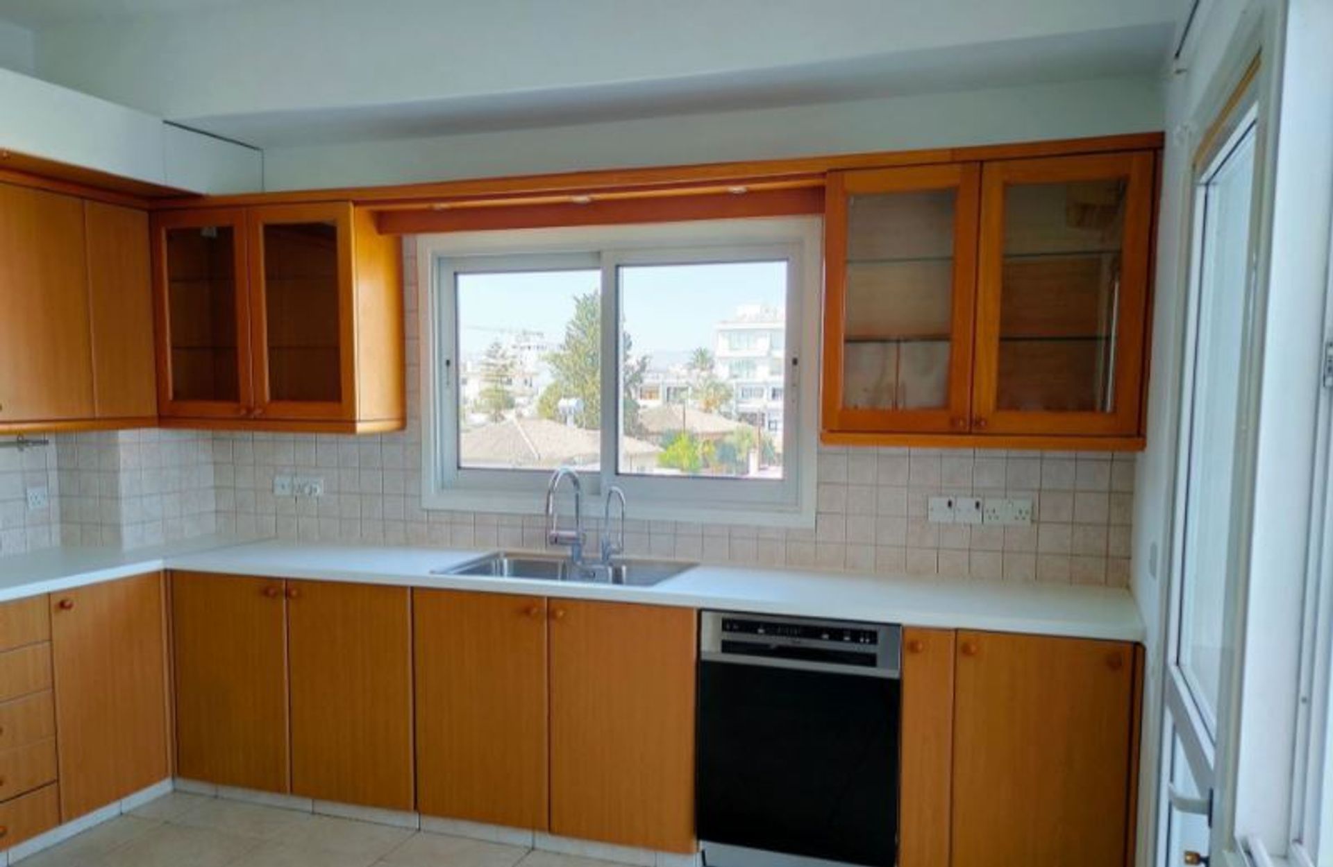 Condominium in Nicosia, Lefkosia 10772673