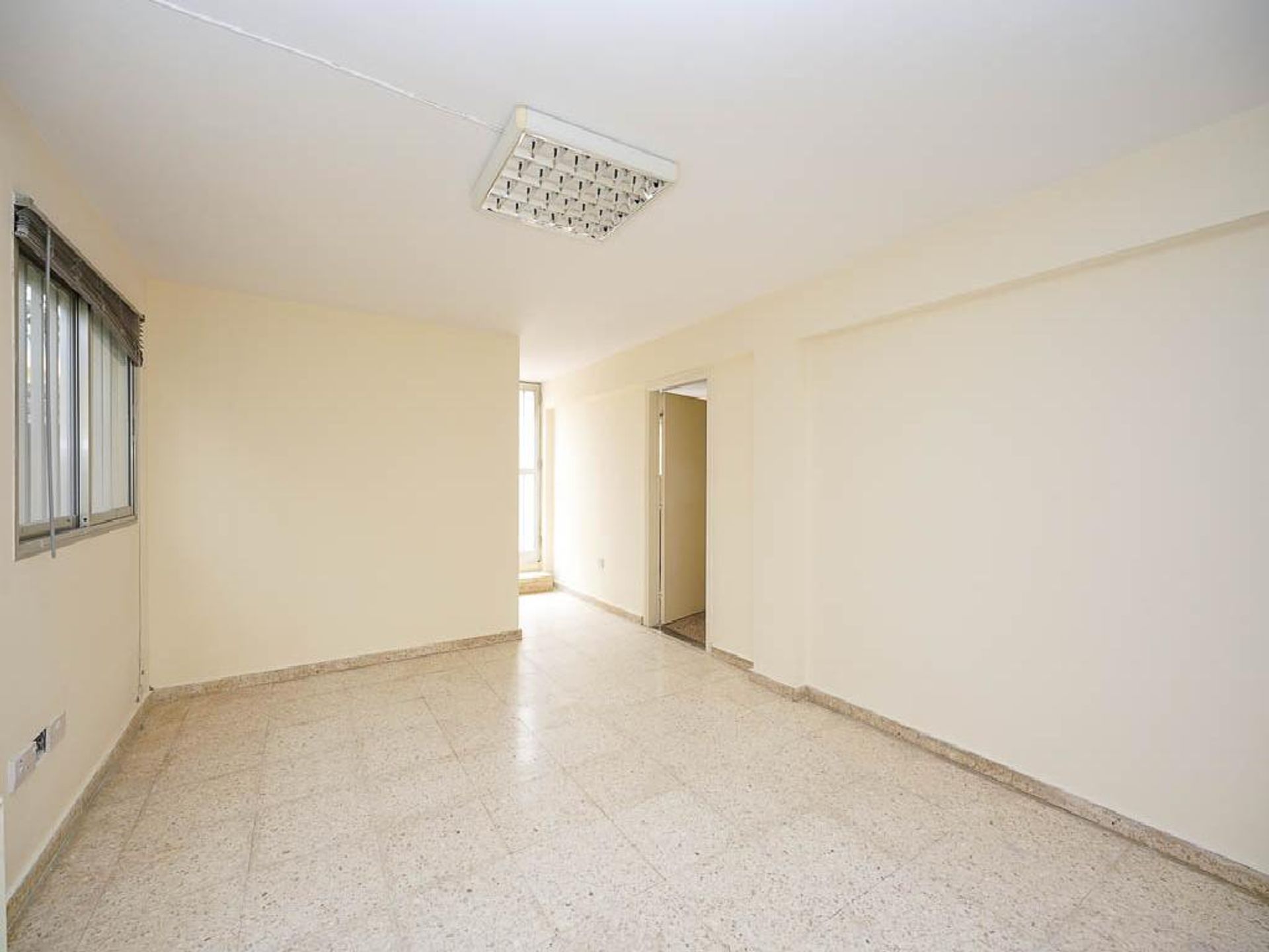 Talo sisään Mesa Geitonia, Limassol 10772865