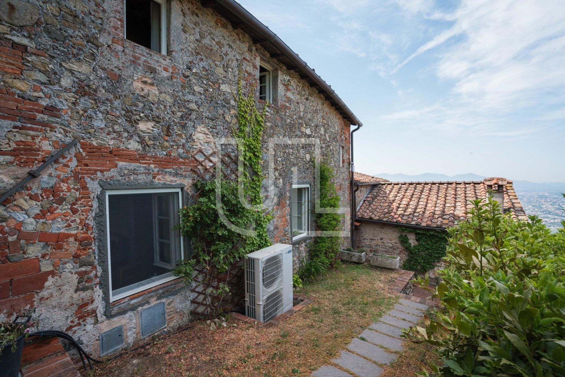 House in Lucca, Toscana 10773038