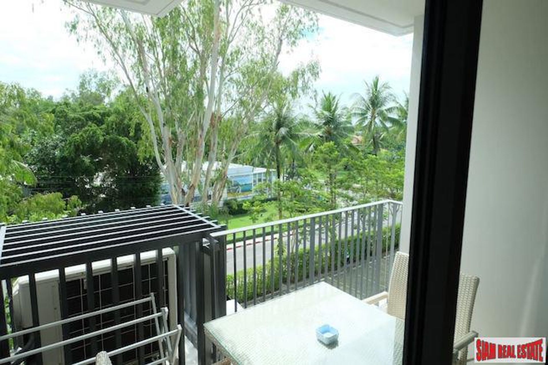 Condominium dans Ban Choeng Thale, Phuket 10773336