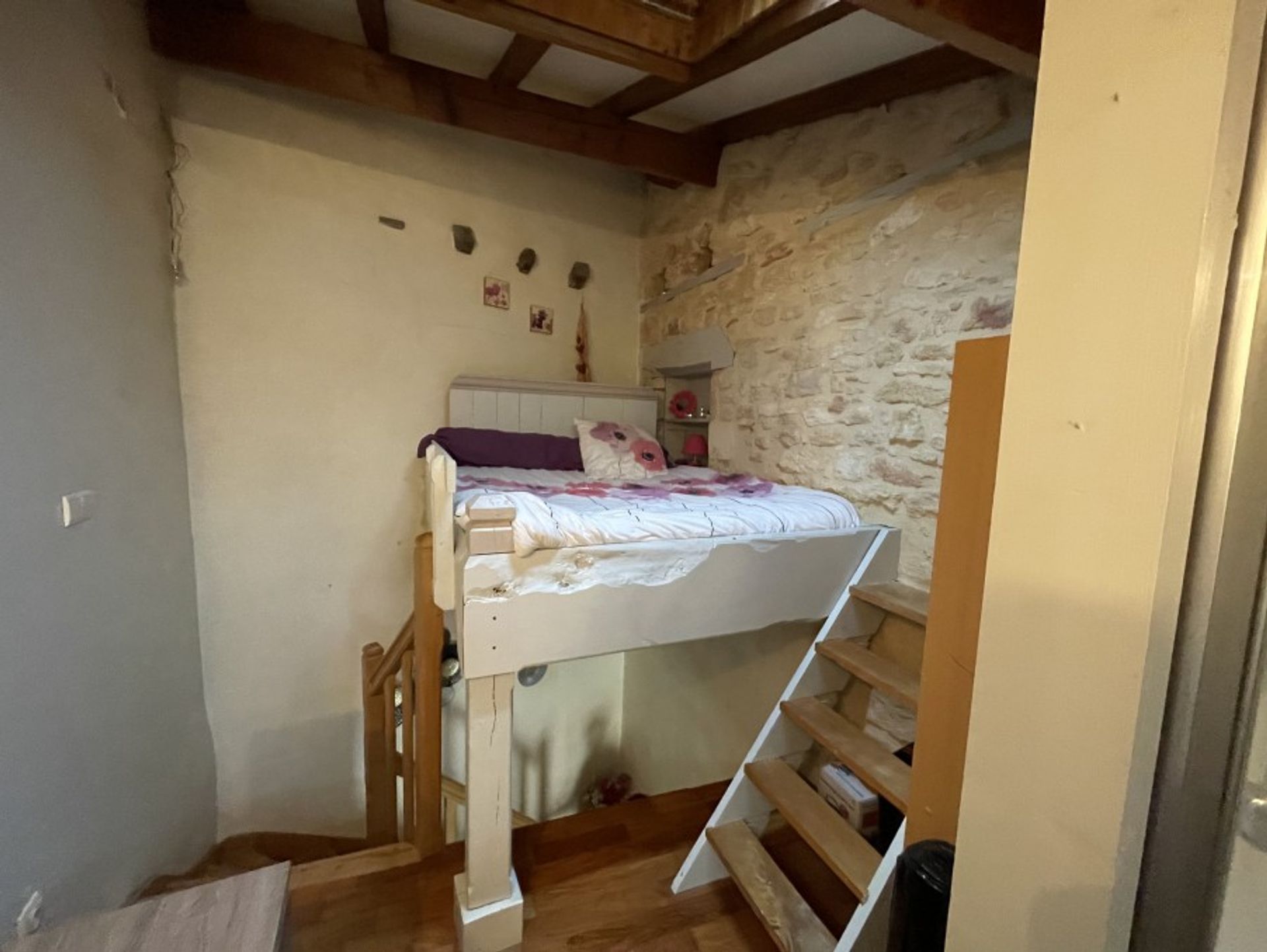 Будинок в Monsempron-Libos, Nouvelle-Aquitaine 10773545