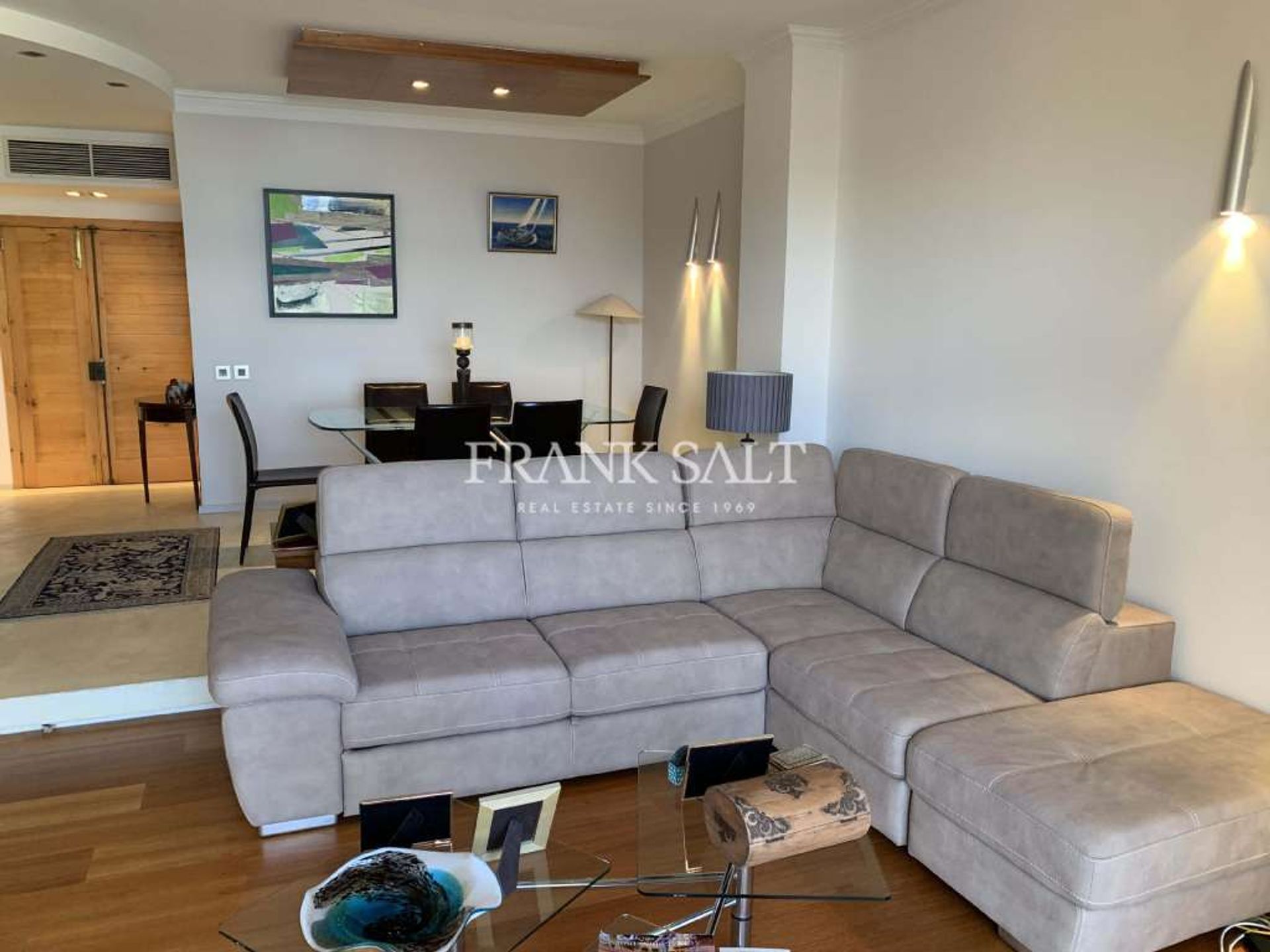 Condominium in San Giljan, San Giljan 10773587