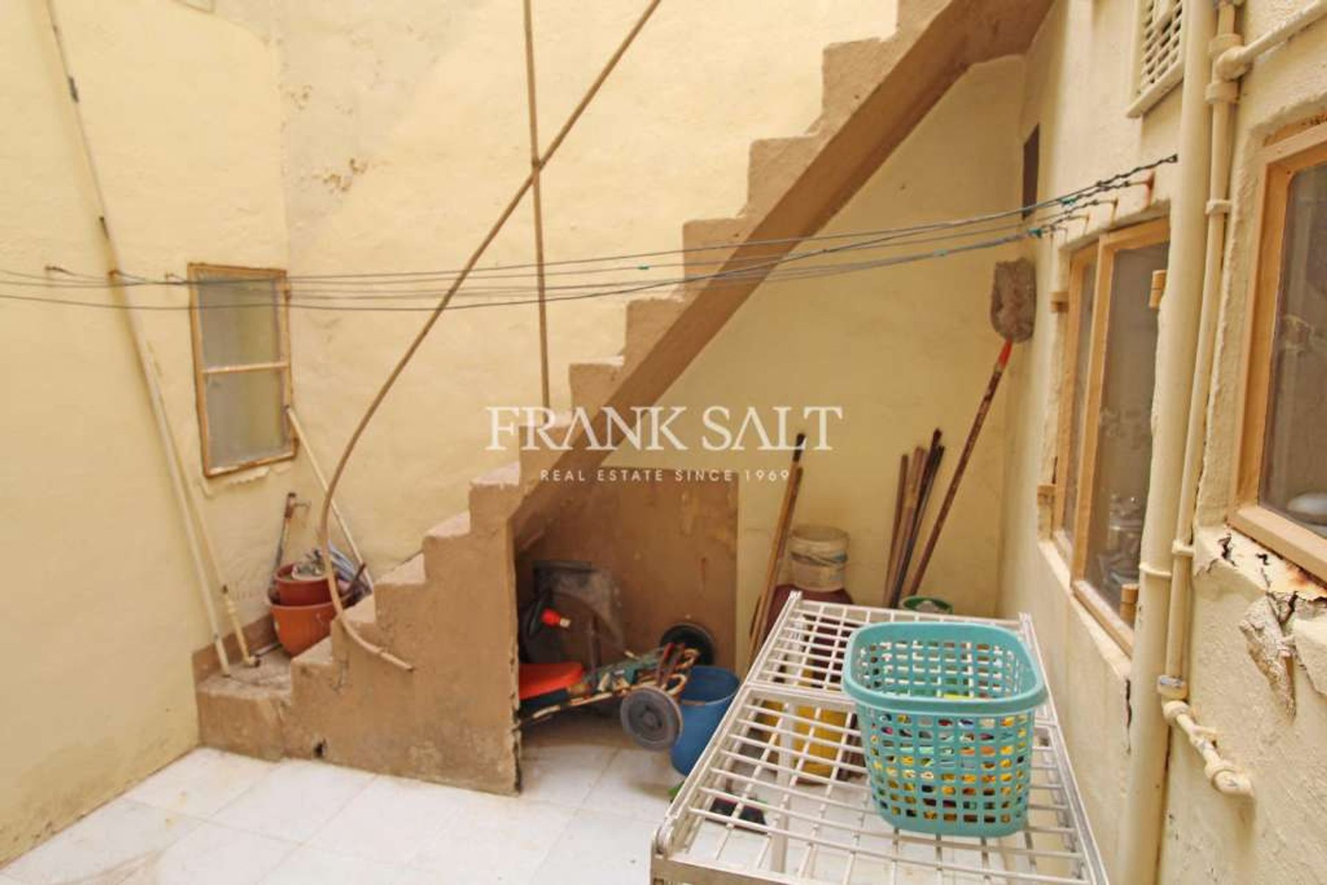 House in Qormi,  10774112