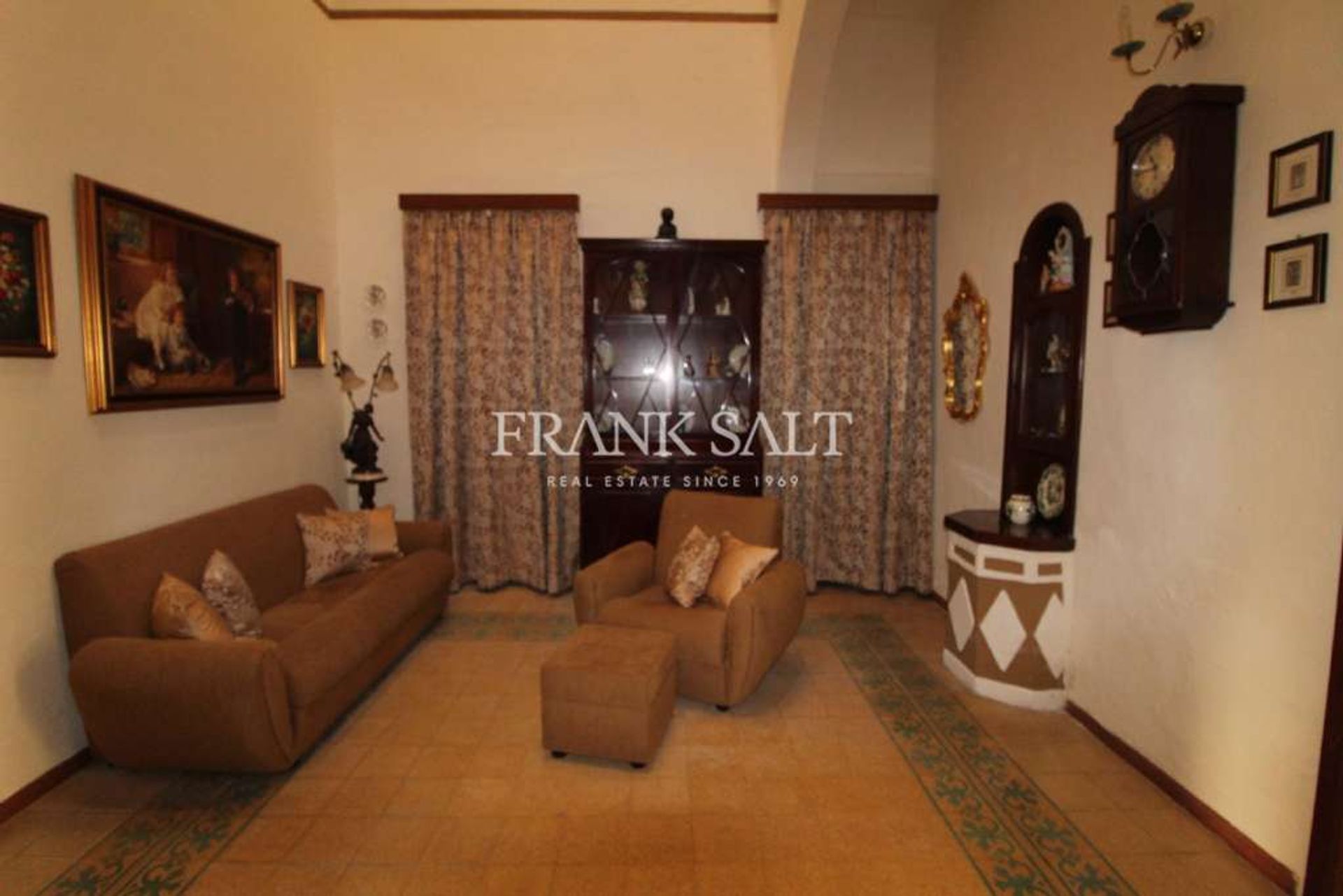 House in Fontana, Fontana 10774158