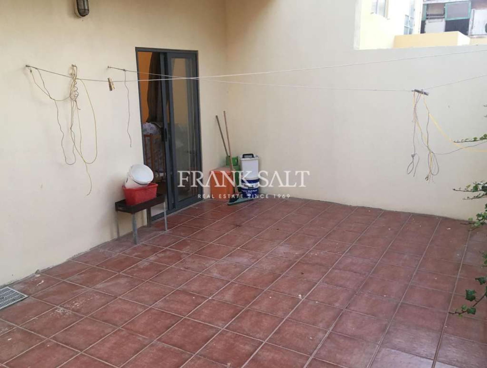 Condominio en Has-Sajd, Zabbar 10774344