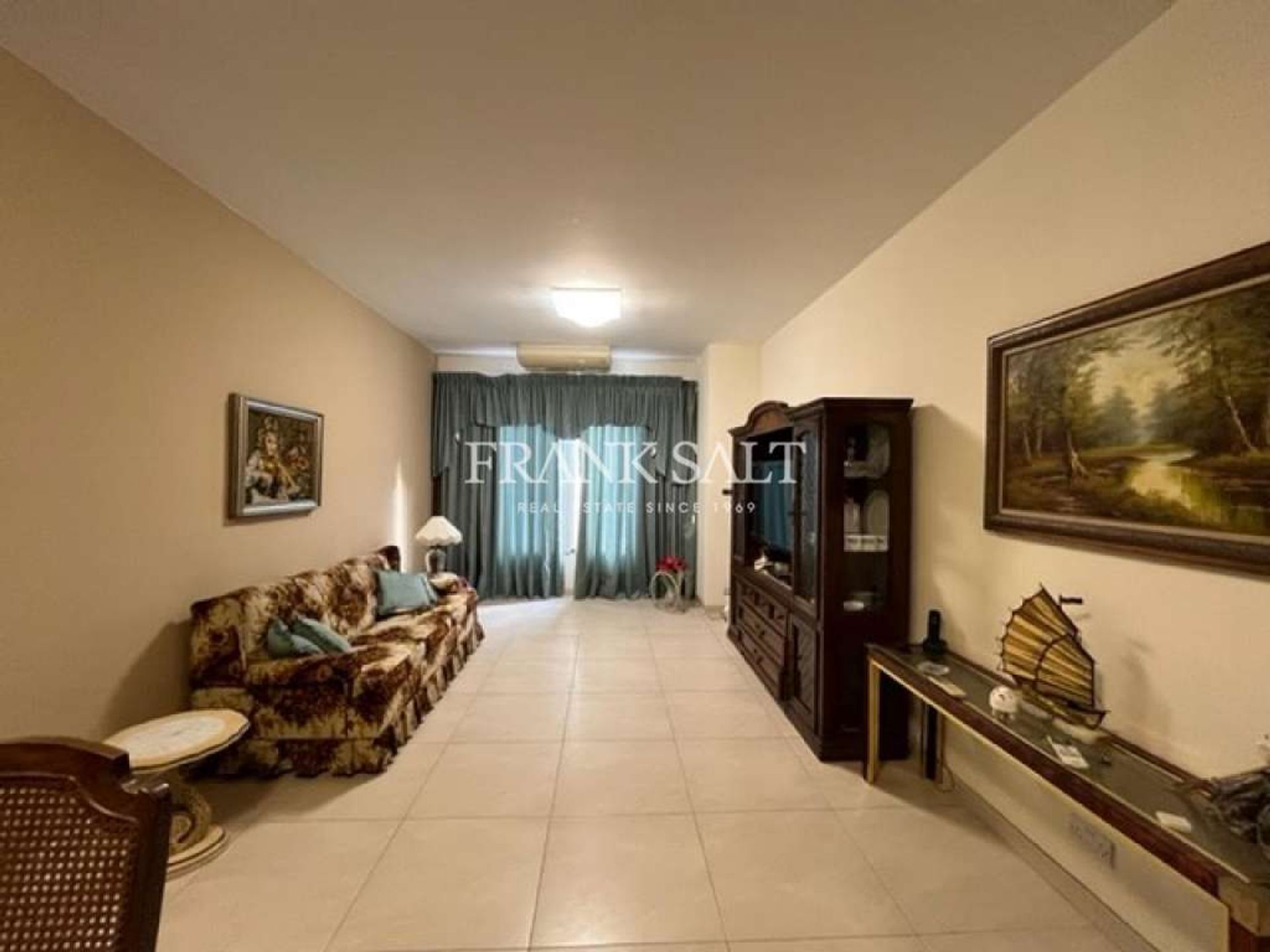 Condominium in Qala, Qala 10774380