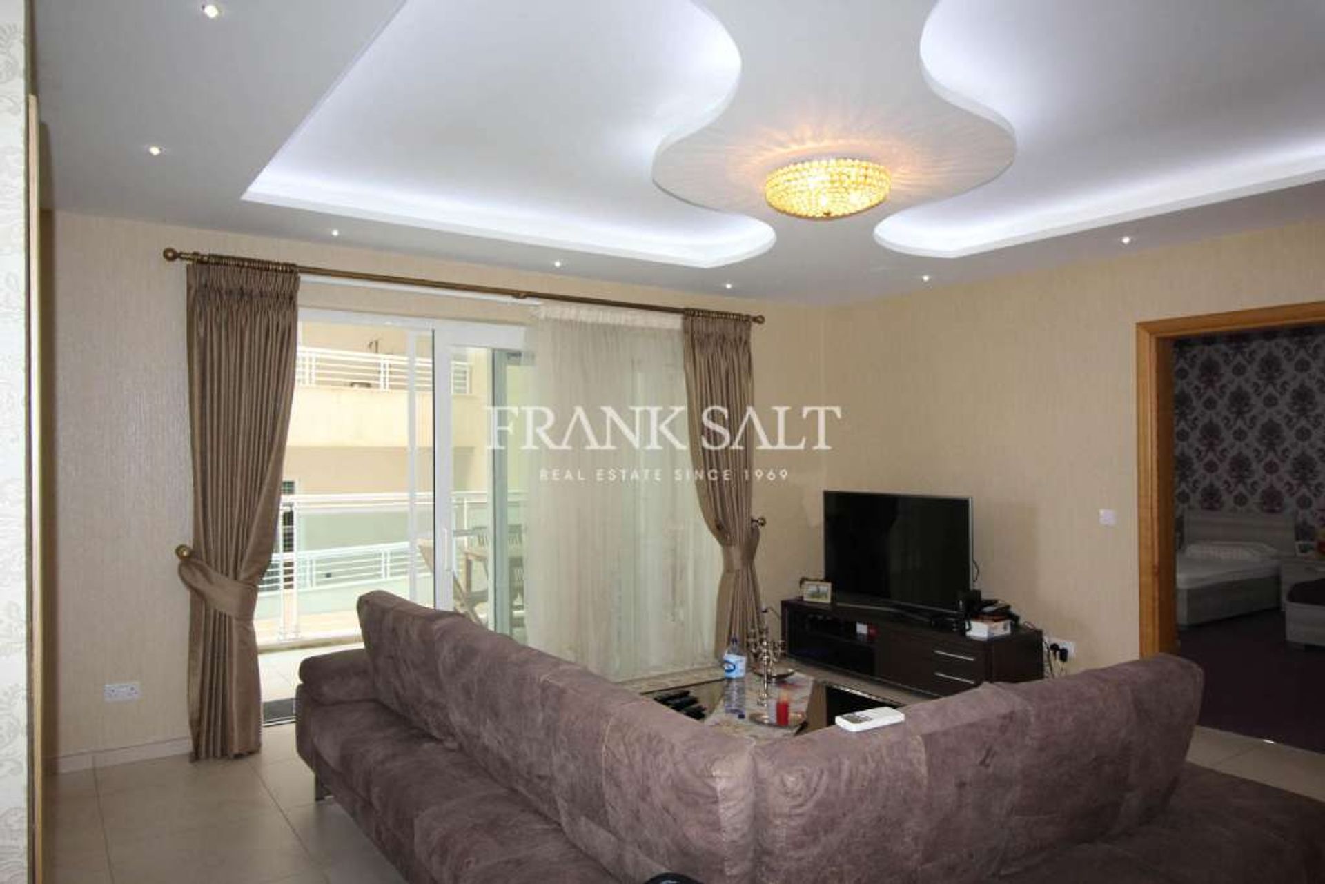 Condominium in Tas-Sliema,  10774647