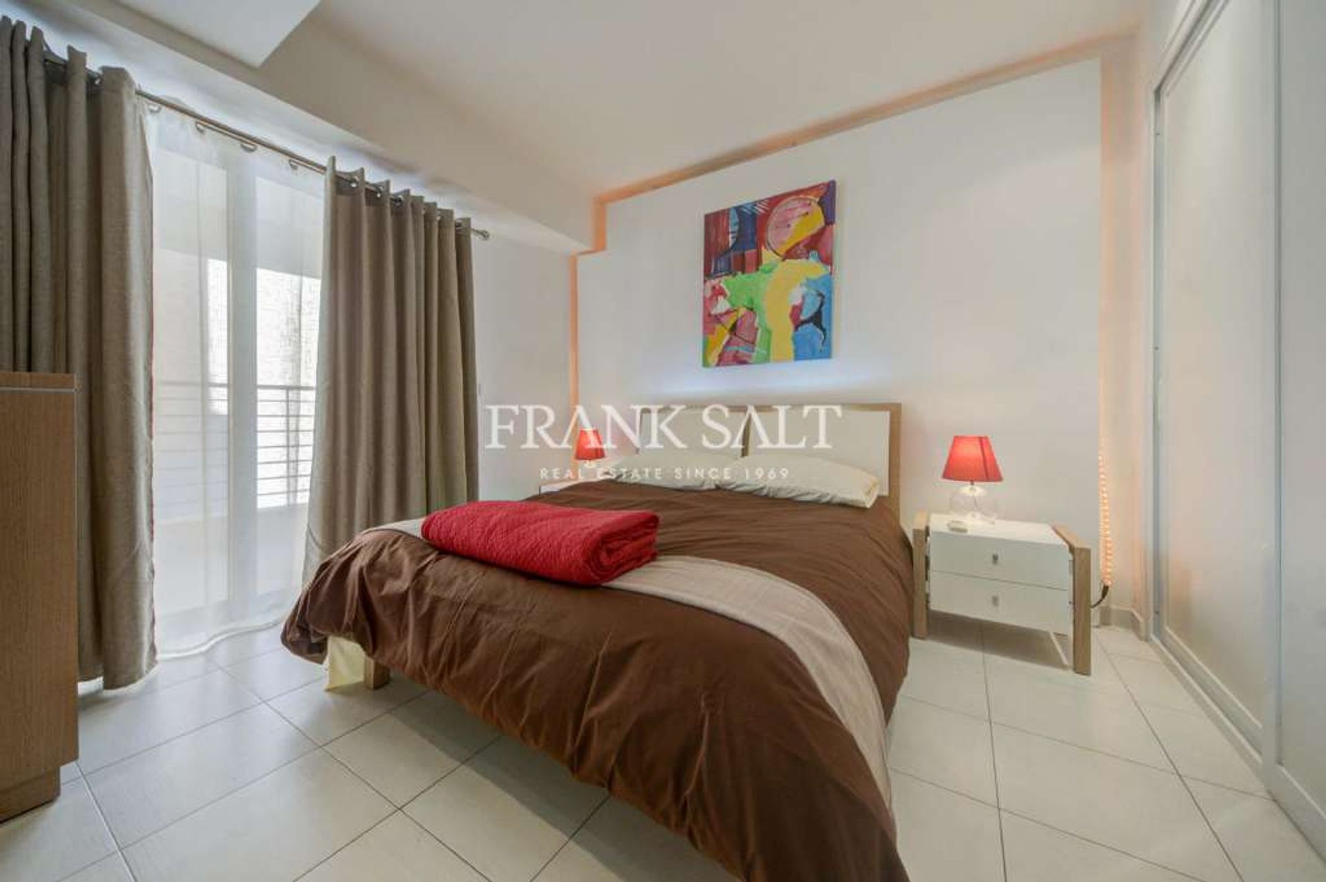 Condominium in San Giljan, San Giljan 10774661