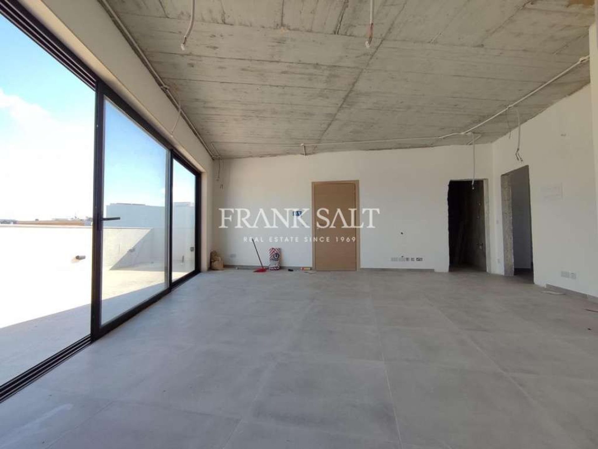 Condominium in Bur Marrad, San Pawl il-Bahar 10774793