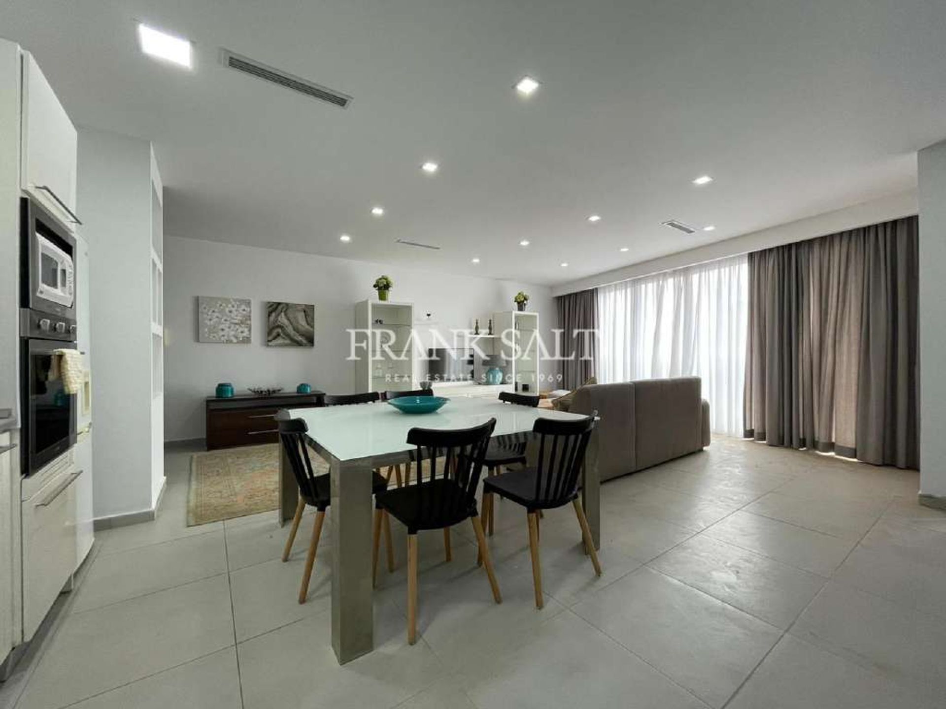 Condominium in Swieqi, Swieqi 10774821