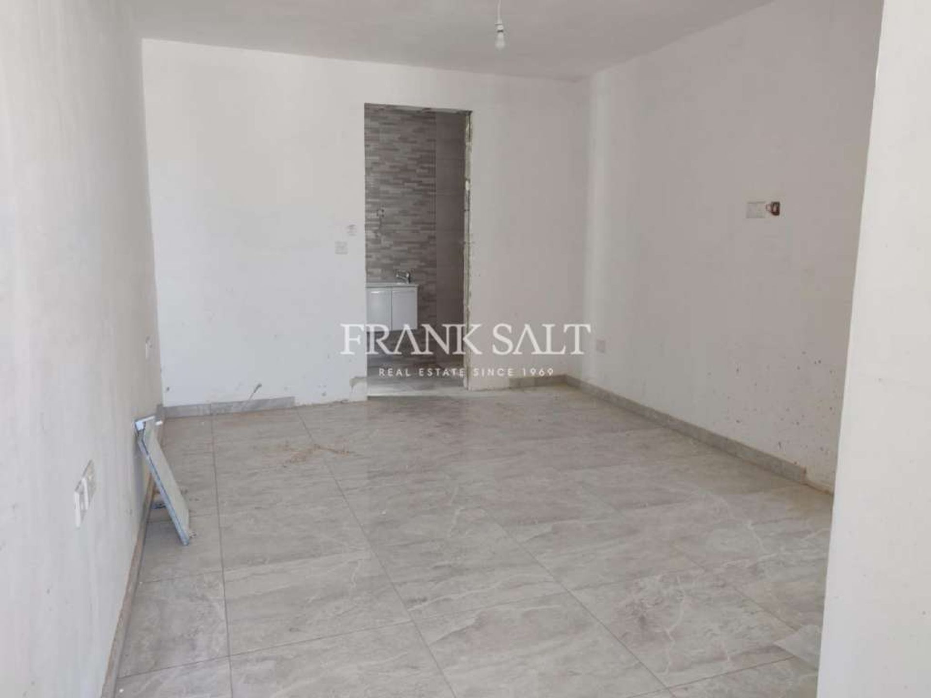 Osakehuoneisto sisään Qormi, Qormi 10774962