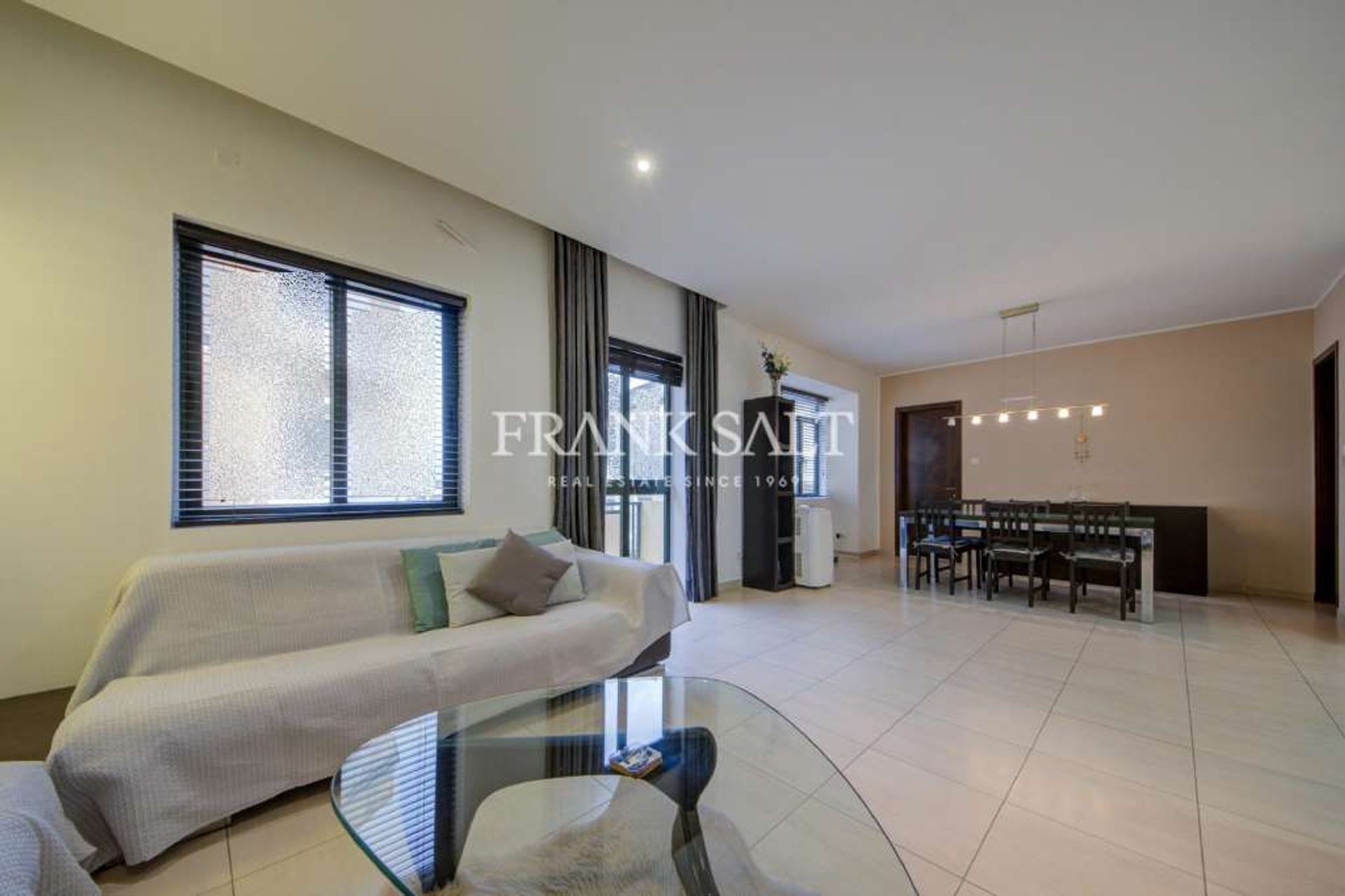 Condominium in Hamrun,  10775010