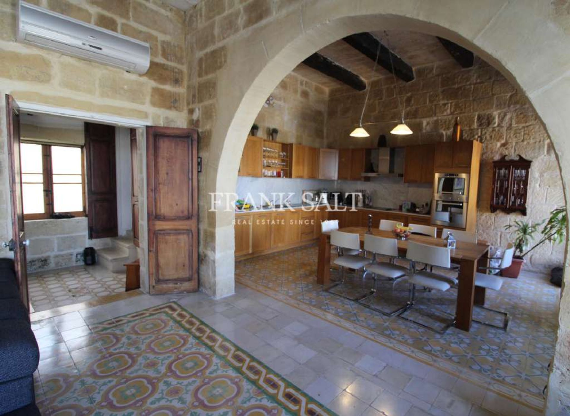 Annen i Vittoriosa, Birgu 10775235