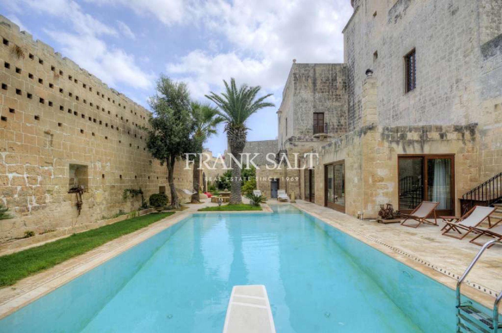 Lain di Qormi, Qormi 10775393