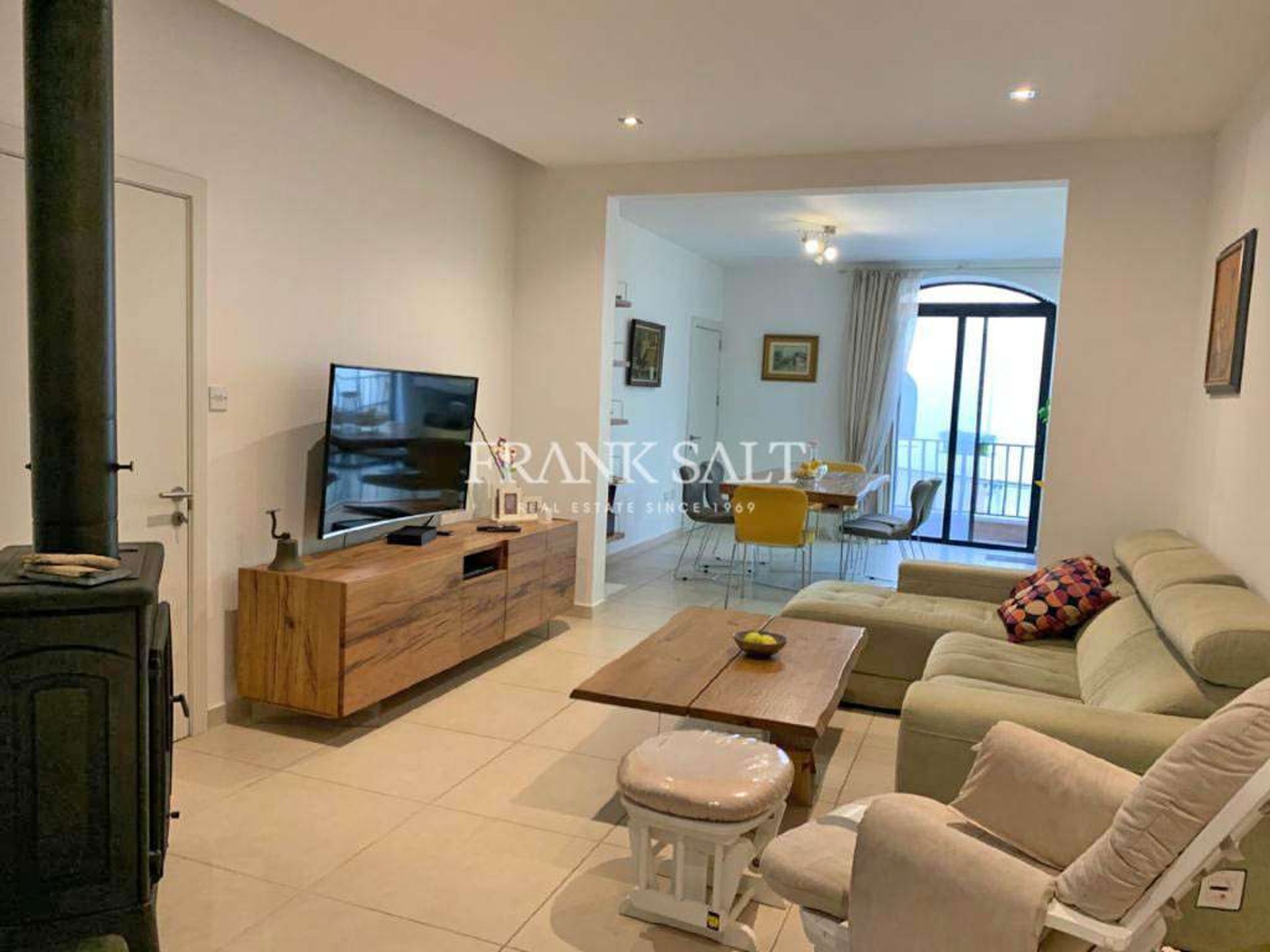 Condominium in Is-Swieqi,  10775406