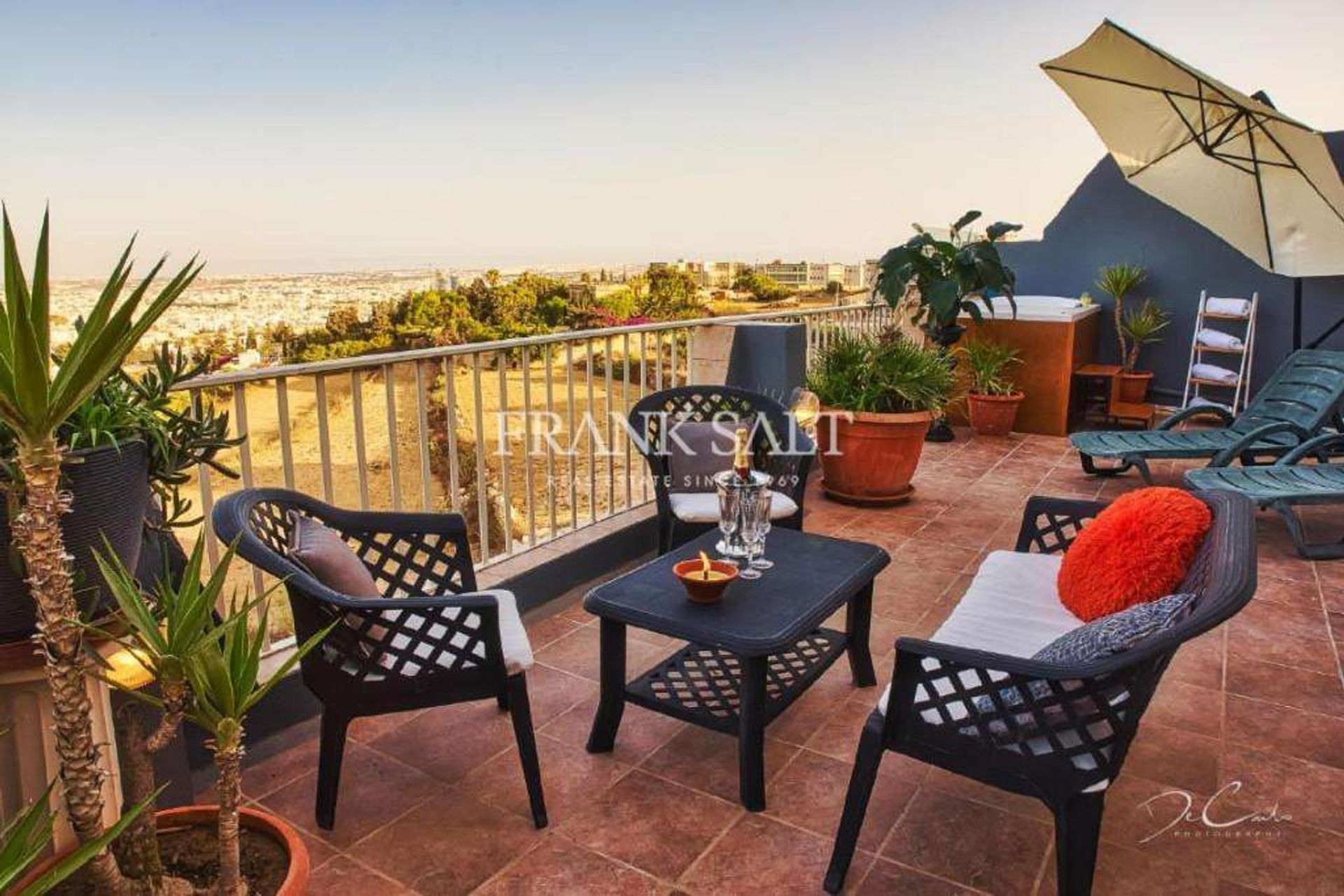 Condominium in Maghtab, Naxxar 10775408