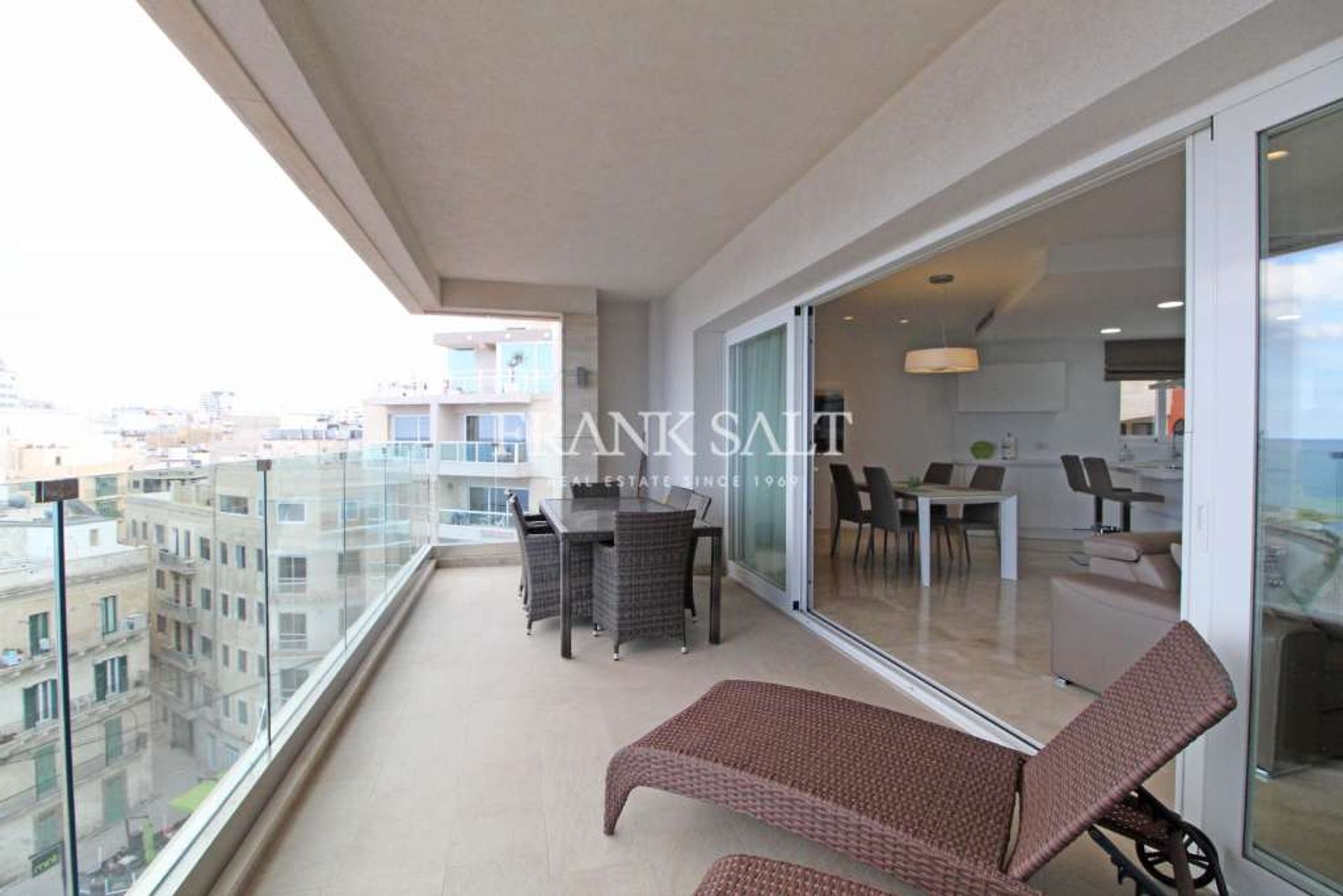 Condominium in Sliema,  10775703